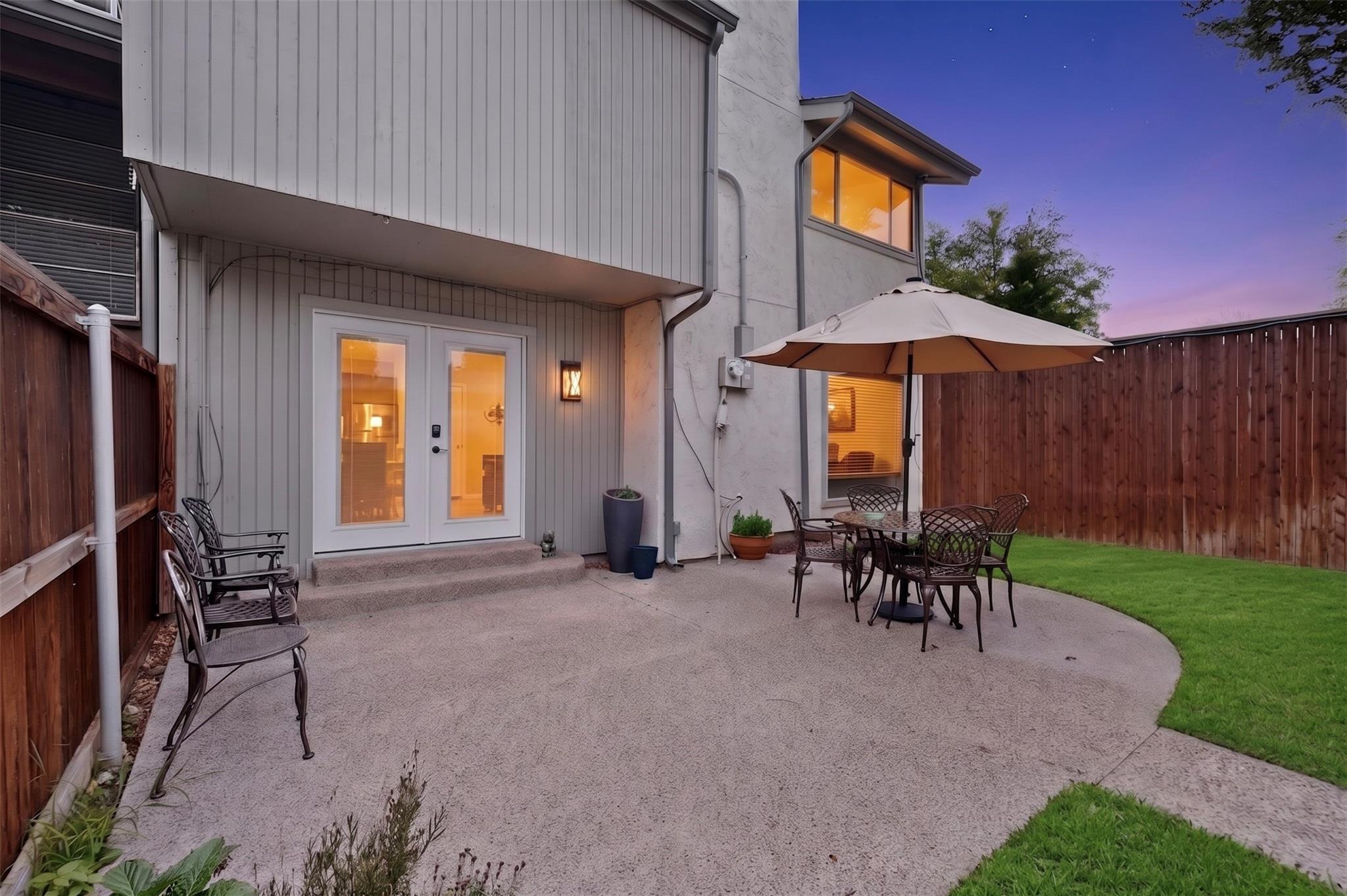 main property photo 32