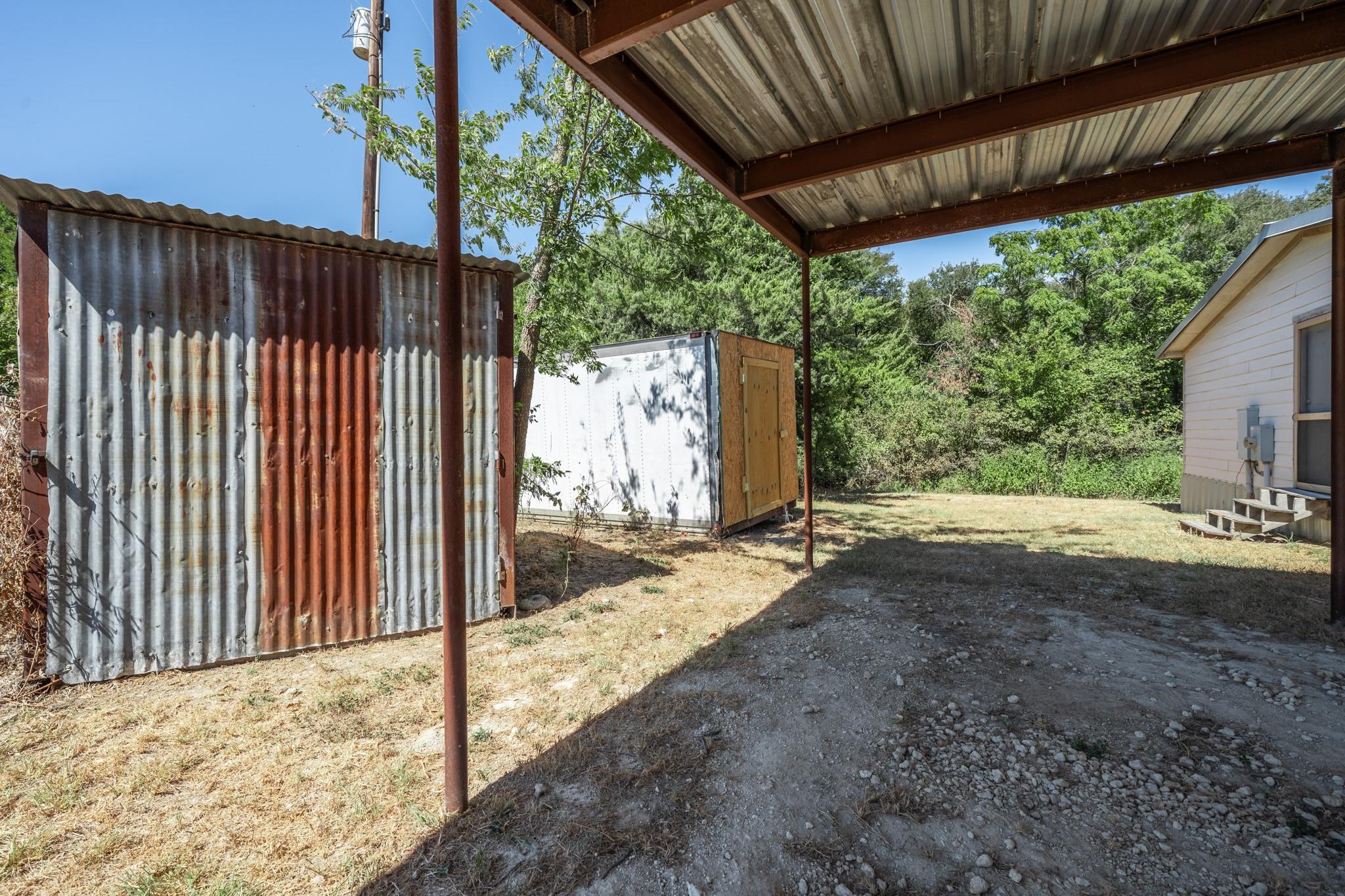 main property photo 26