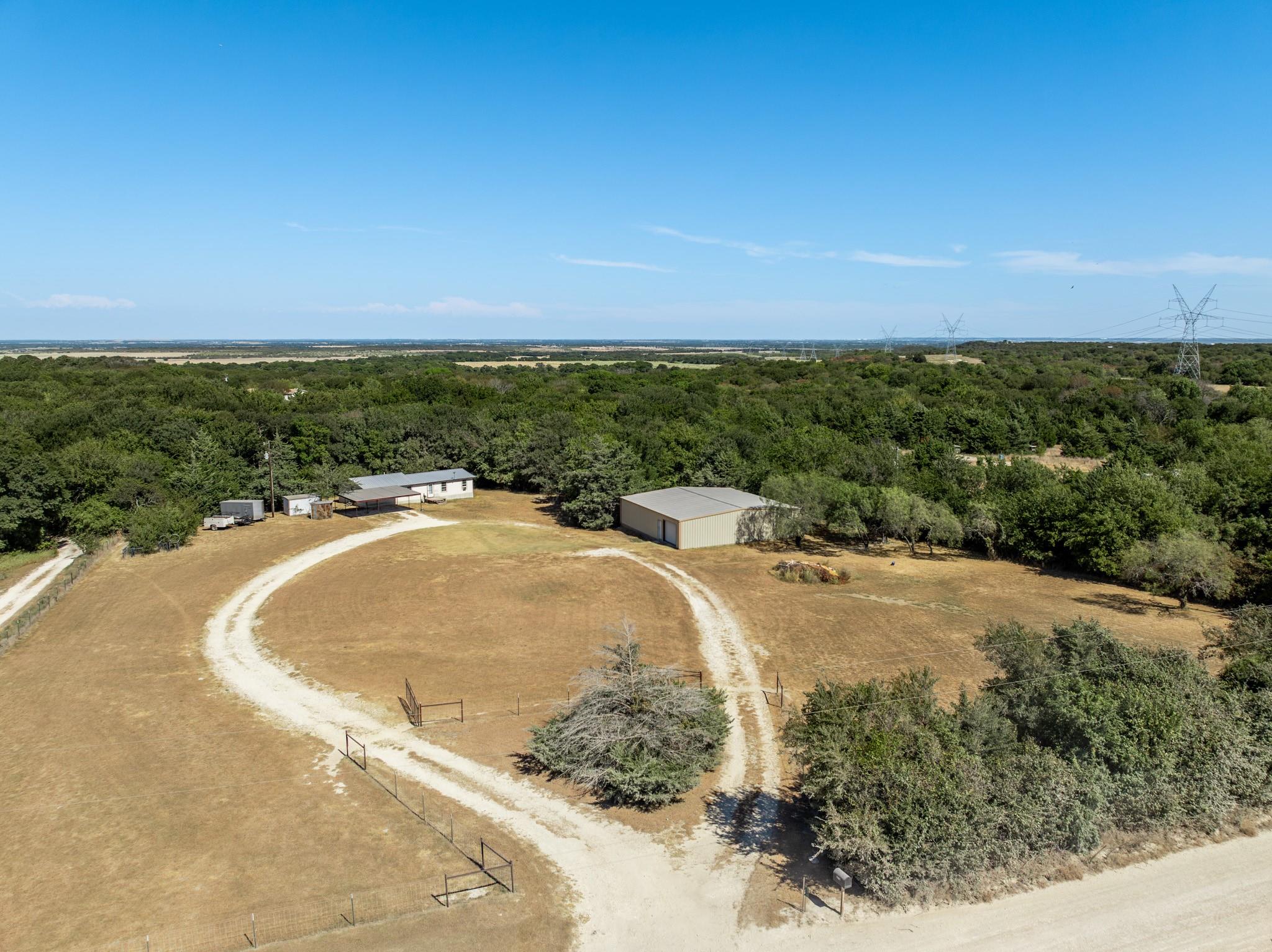 main property photo 31