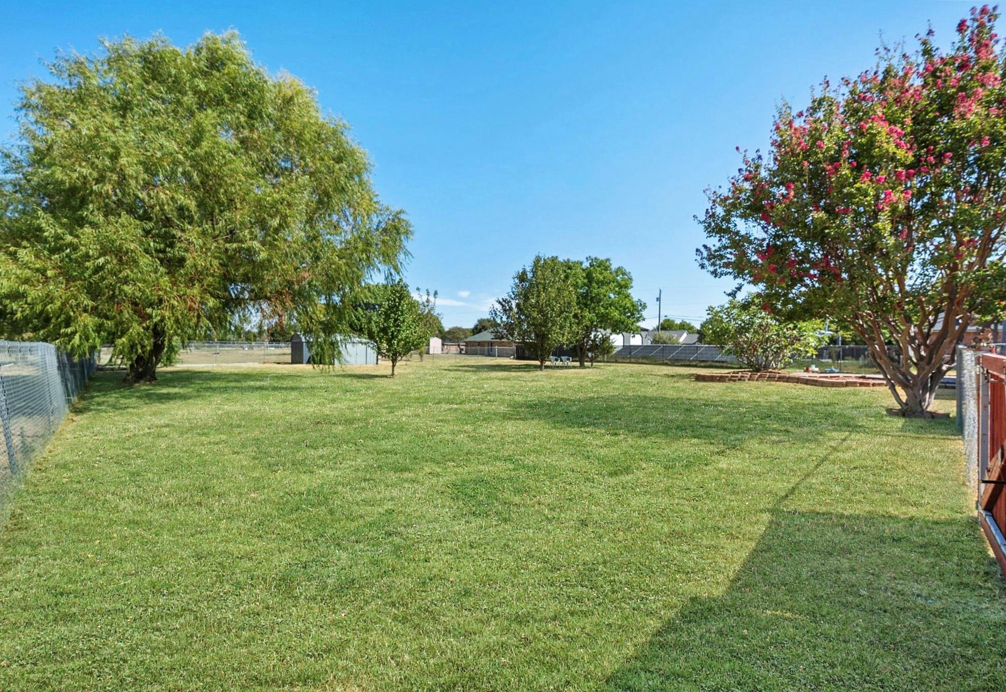 main property photo 20