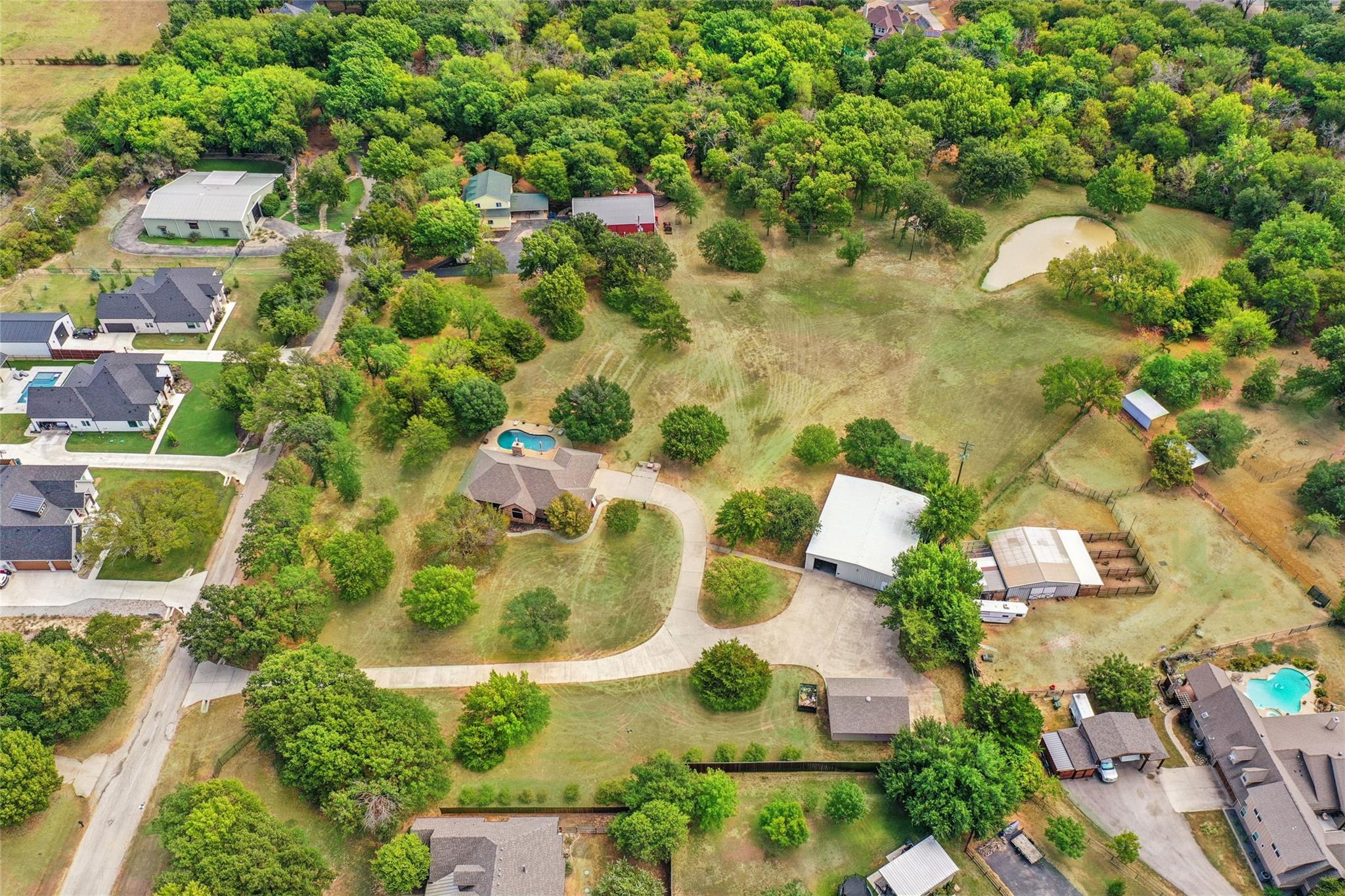 main property photo 27