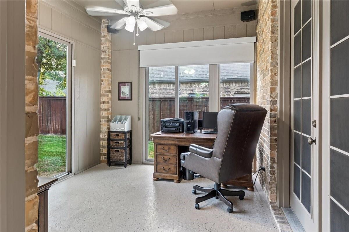 main property photo 25
