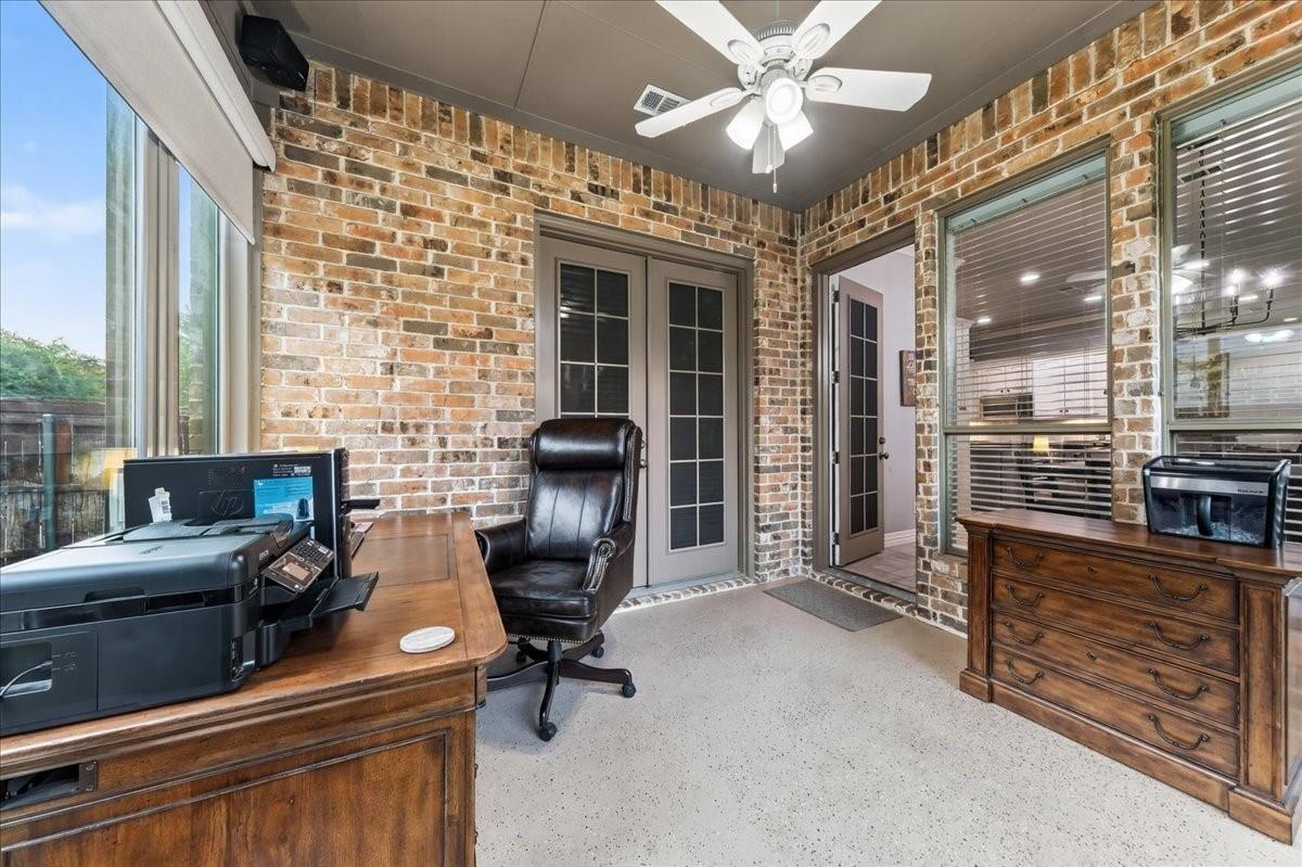 main property photo 26