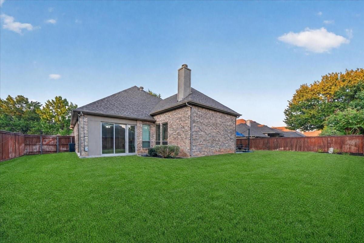 main property photo 31