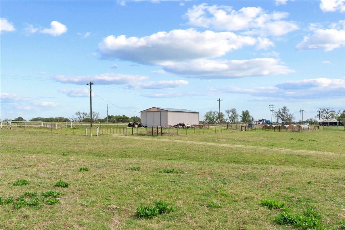 main property photo 21