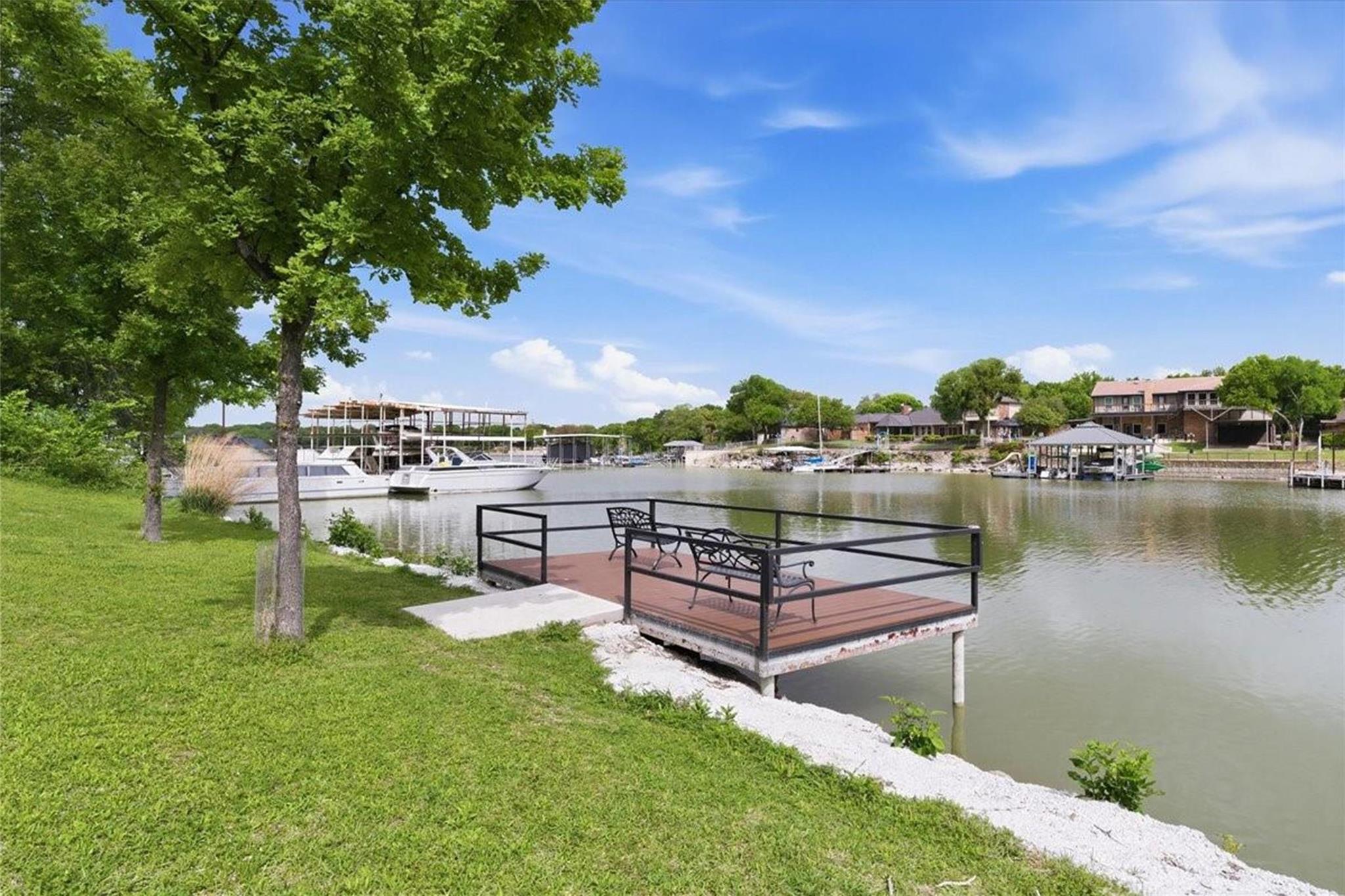 main property photo 37