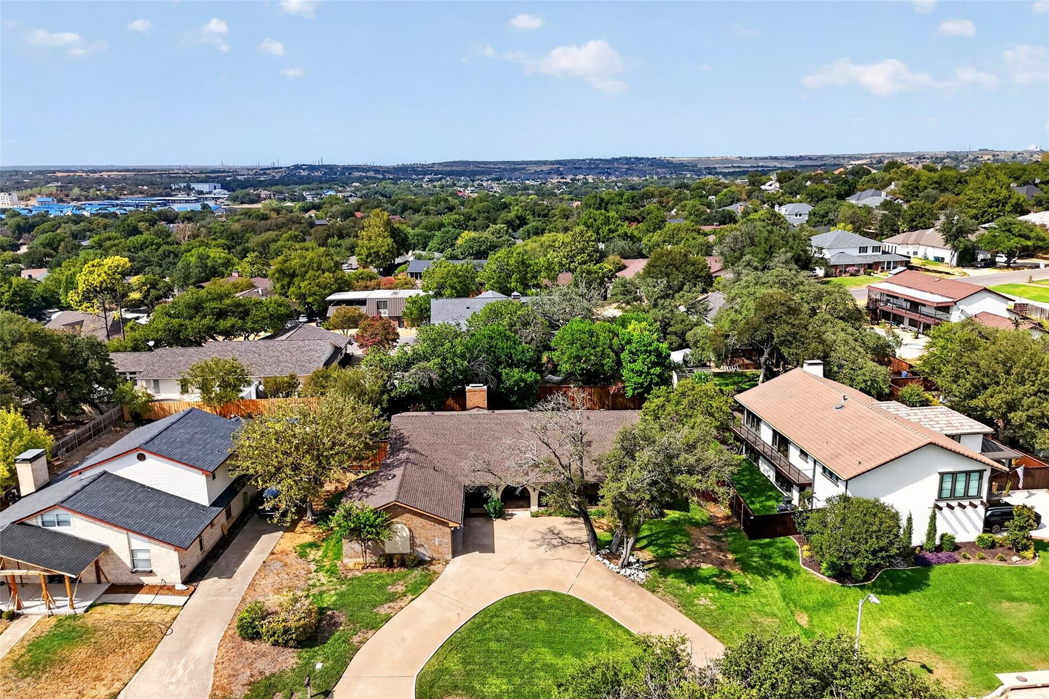 main property photo 5