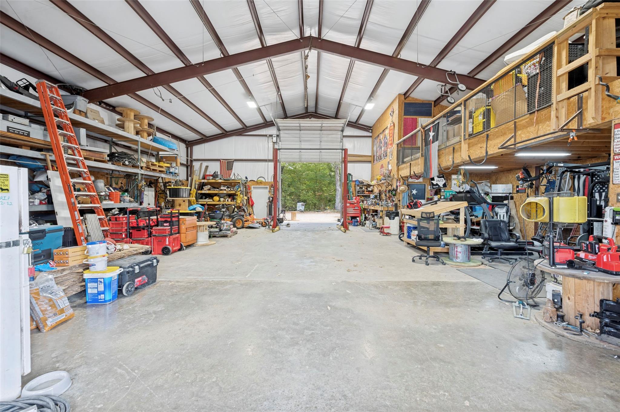 main property photo 35