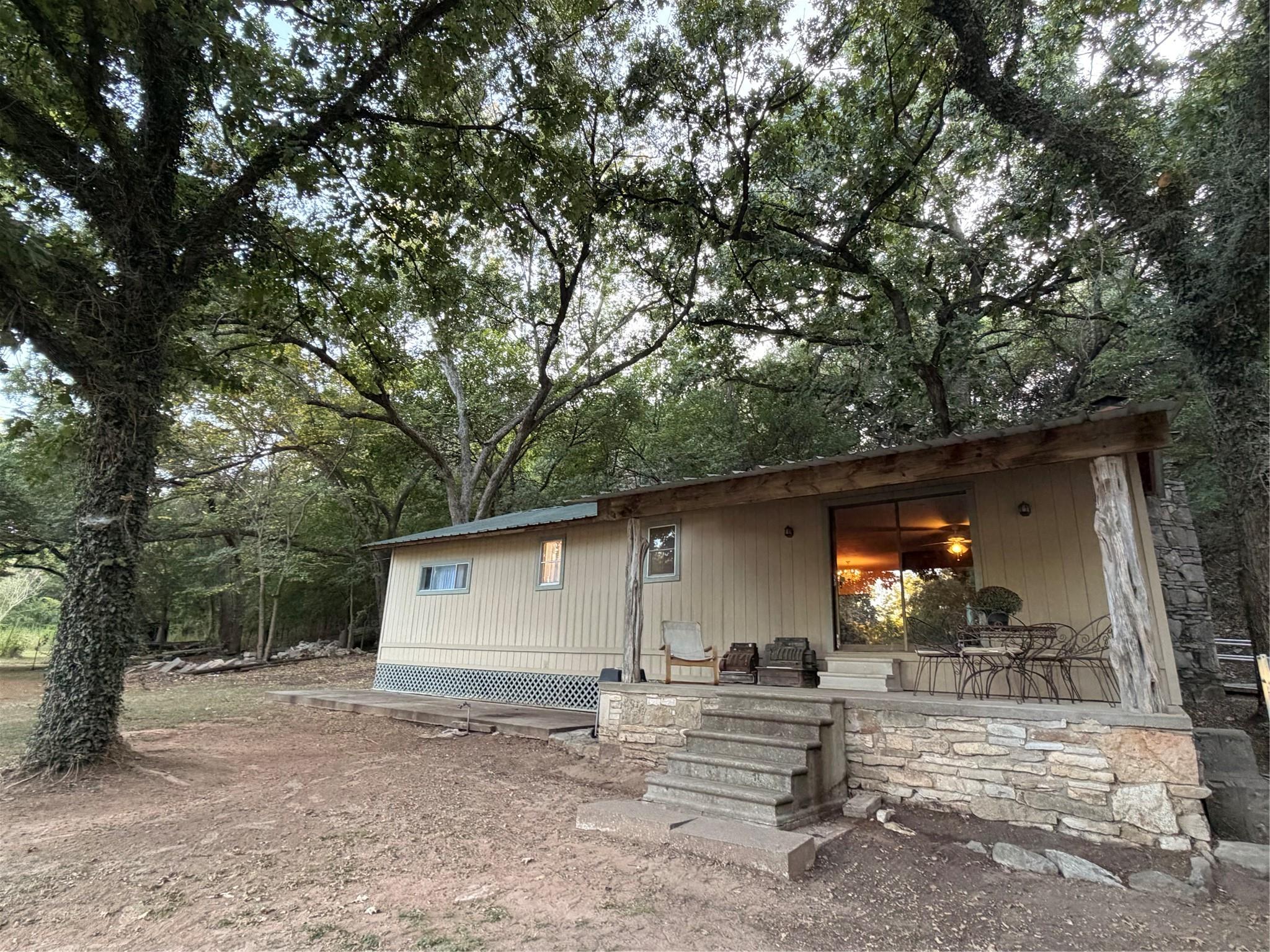 main property photo 12