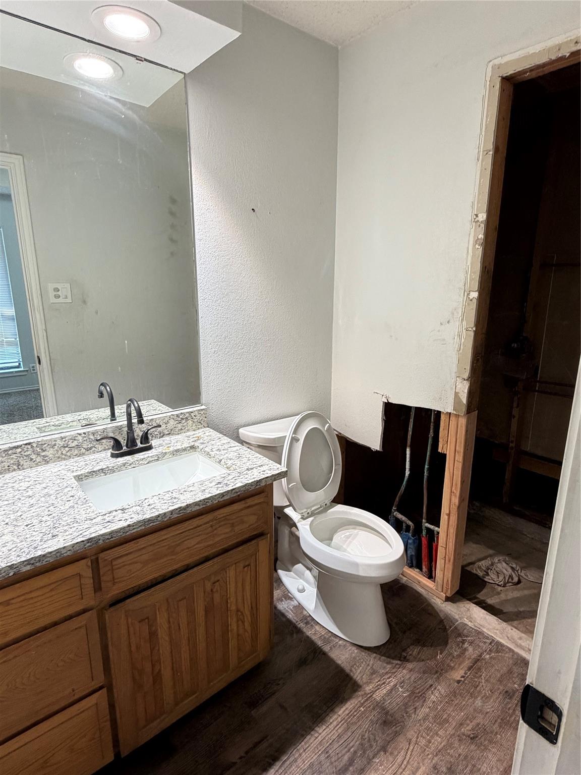 main property photo 13