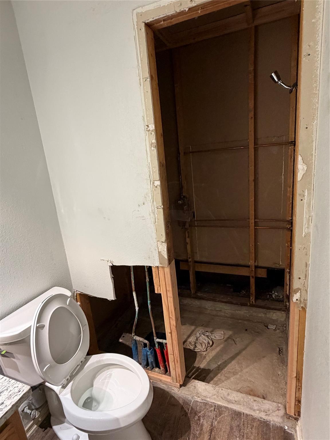 main property photo 14