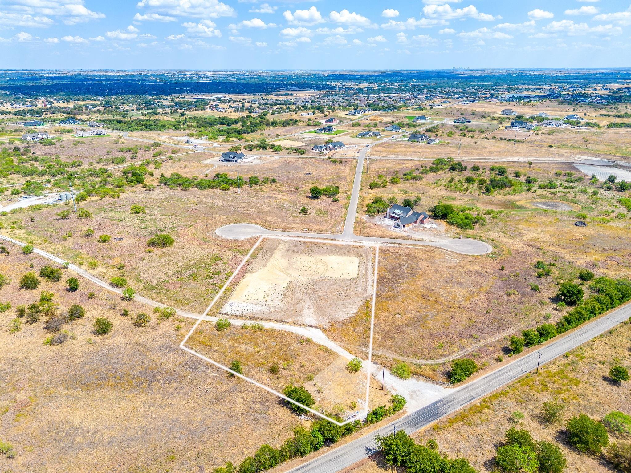 main property photo 4