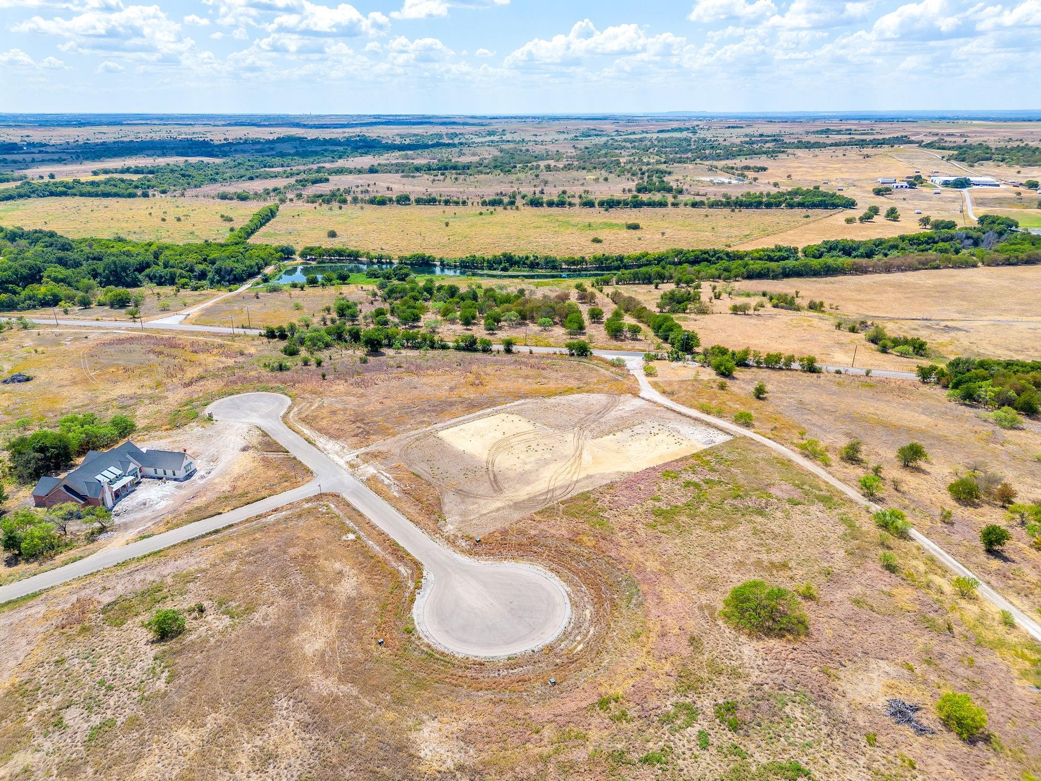 main property photo 8