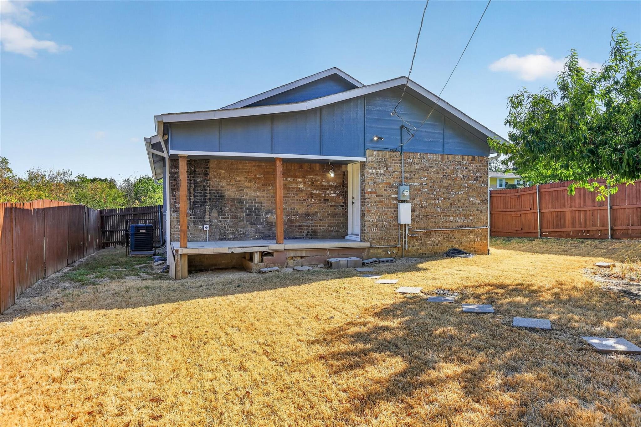 main property photo 26