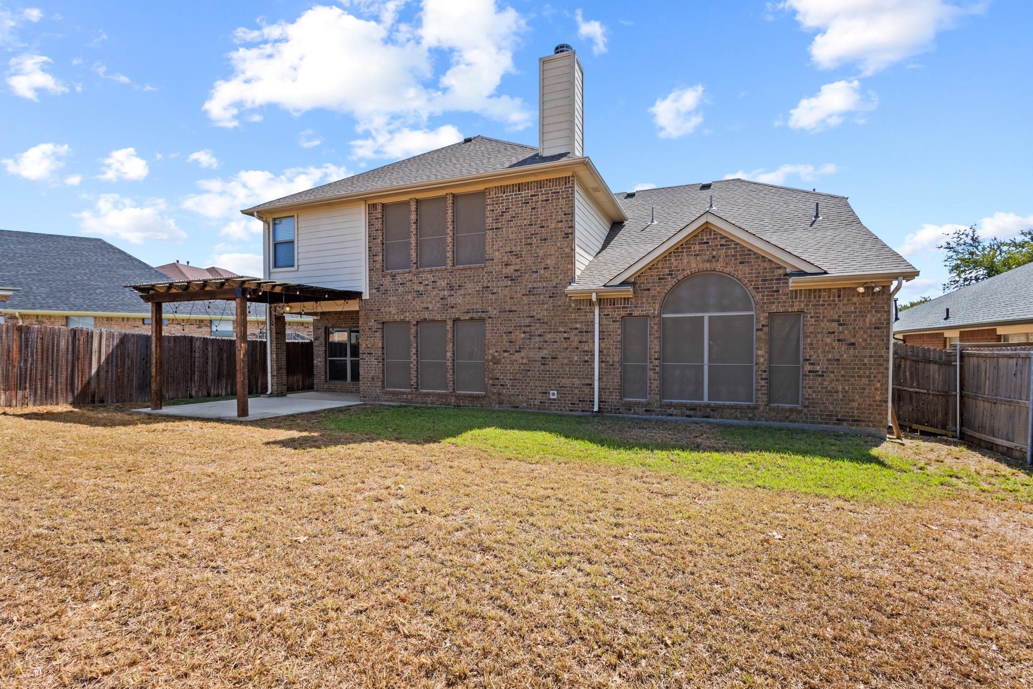 main property photo 29