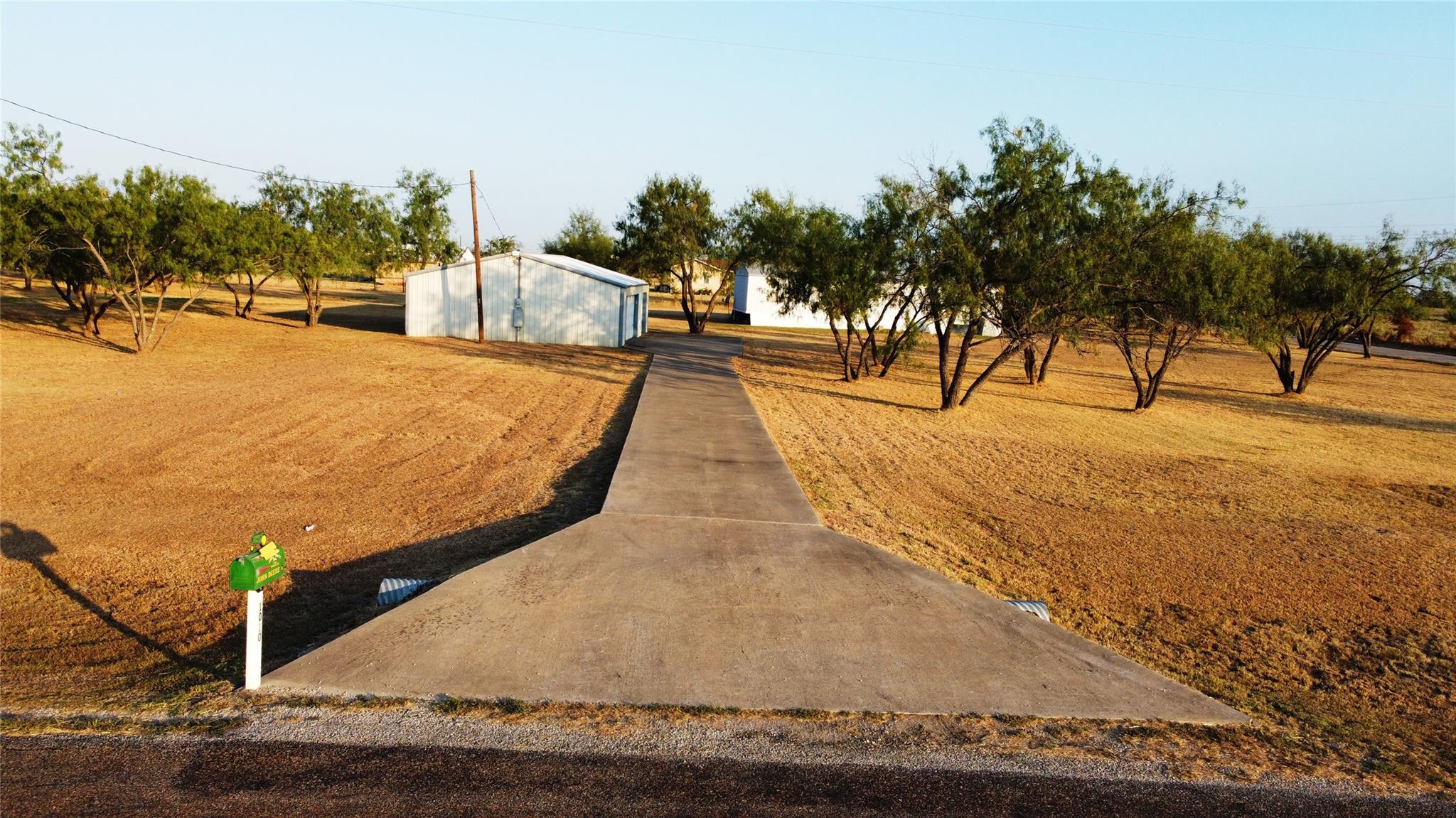 main property photo 3