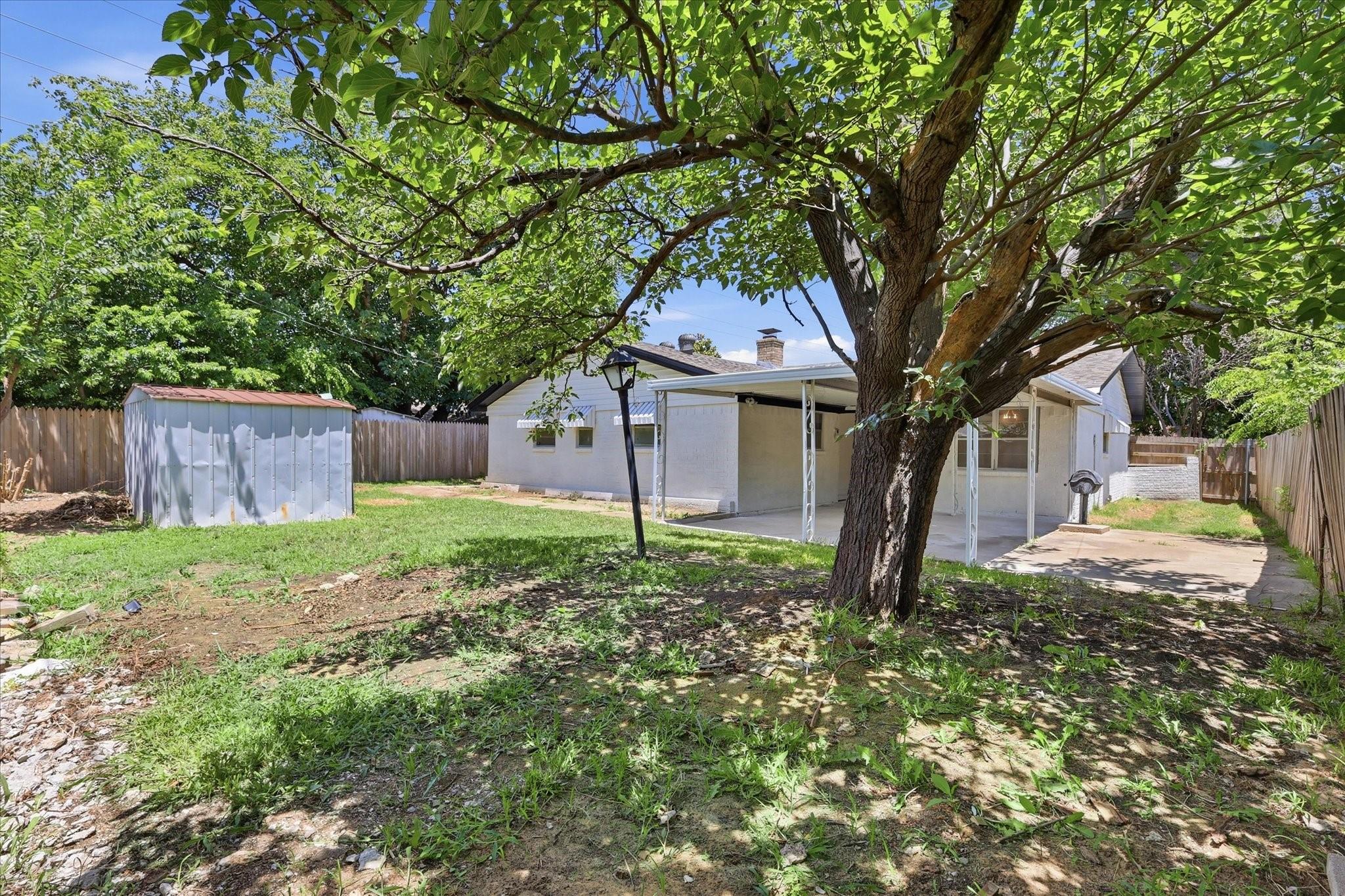 main property photo 25