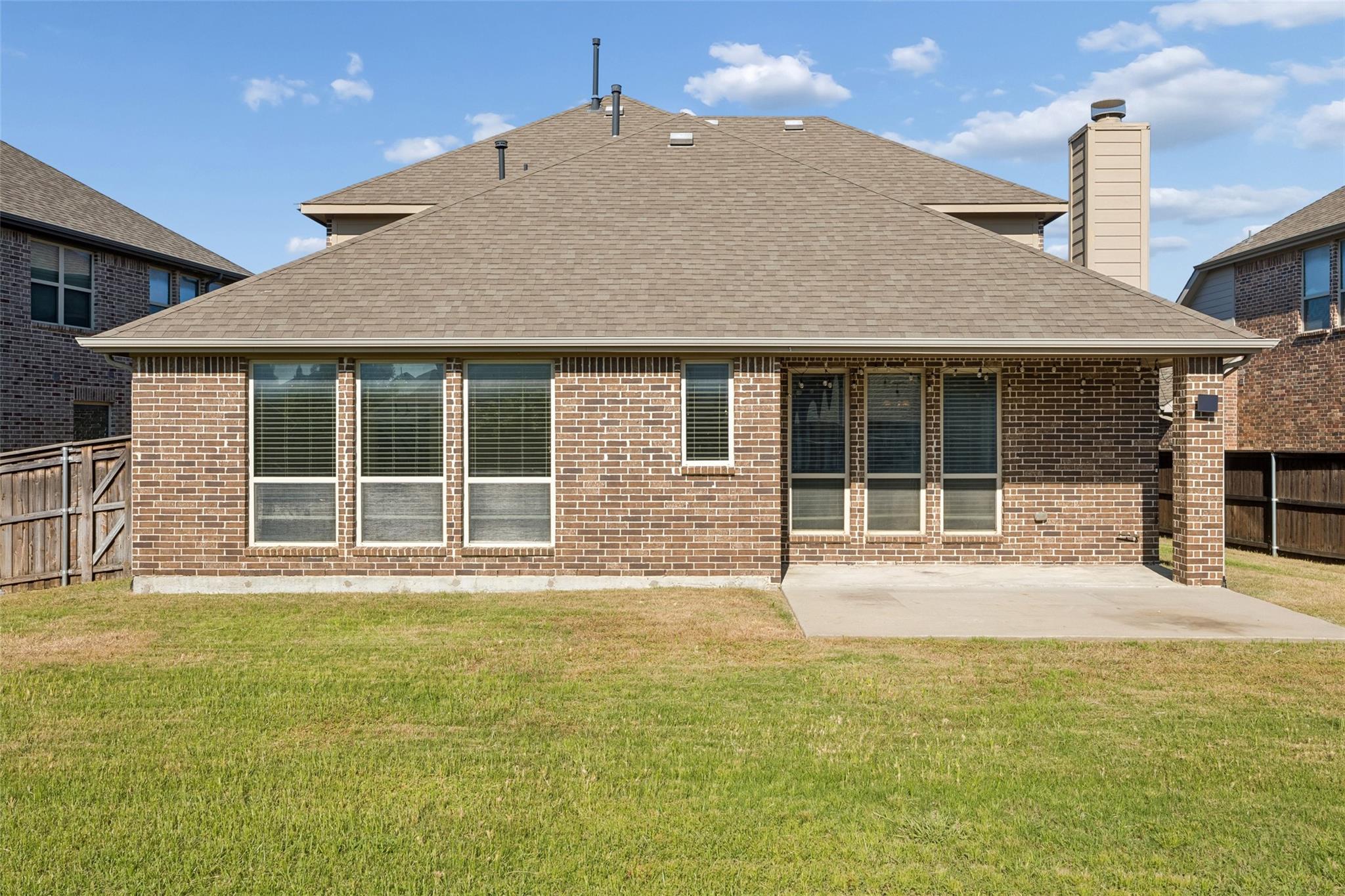 main property photo 31