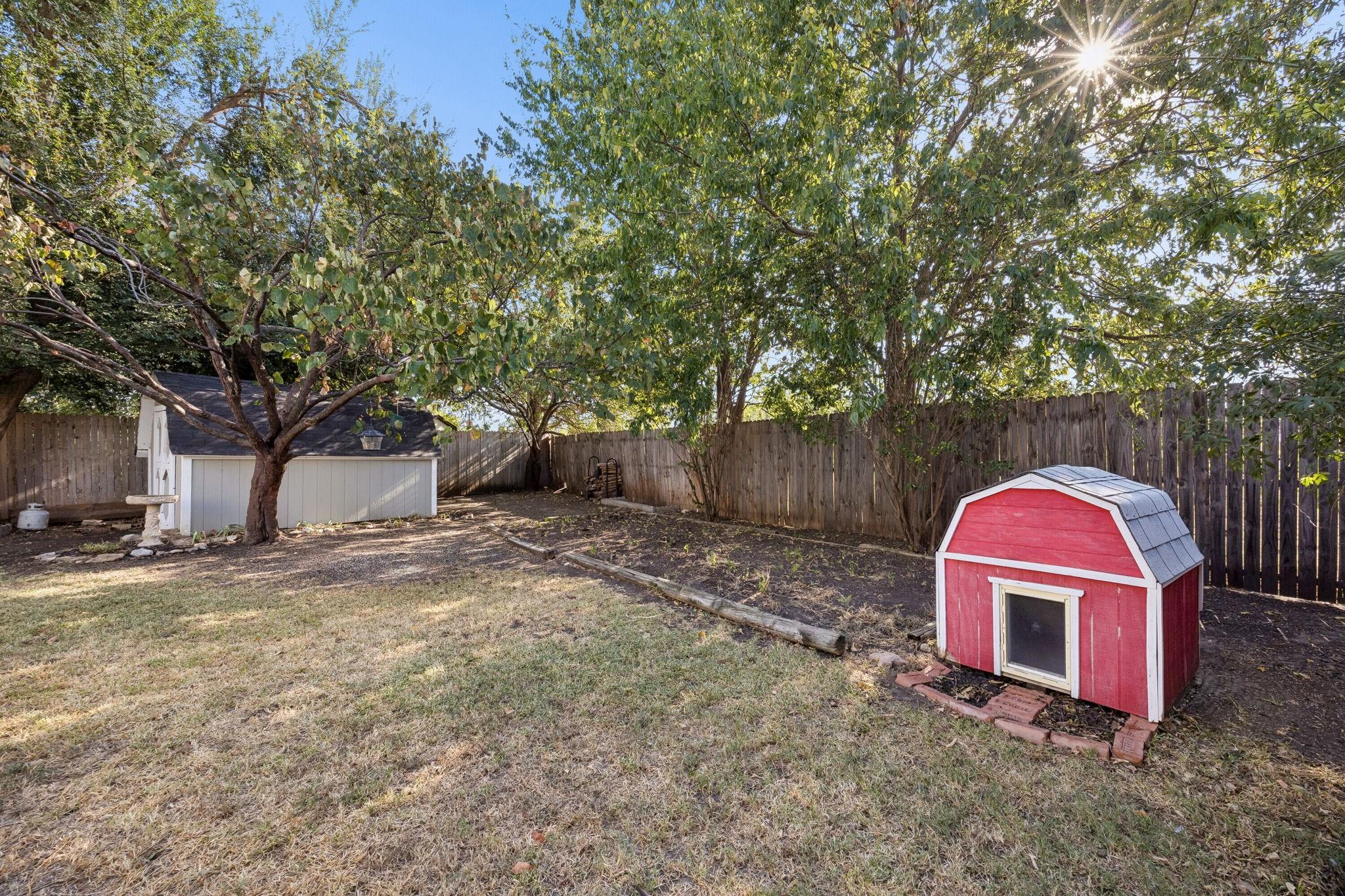 main property photo 21