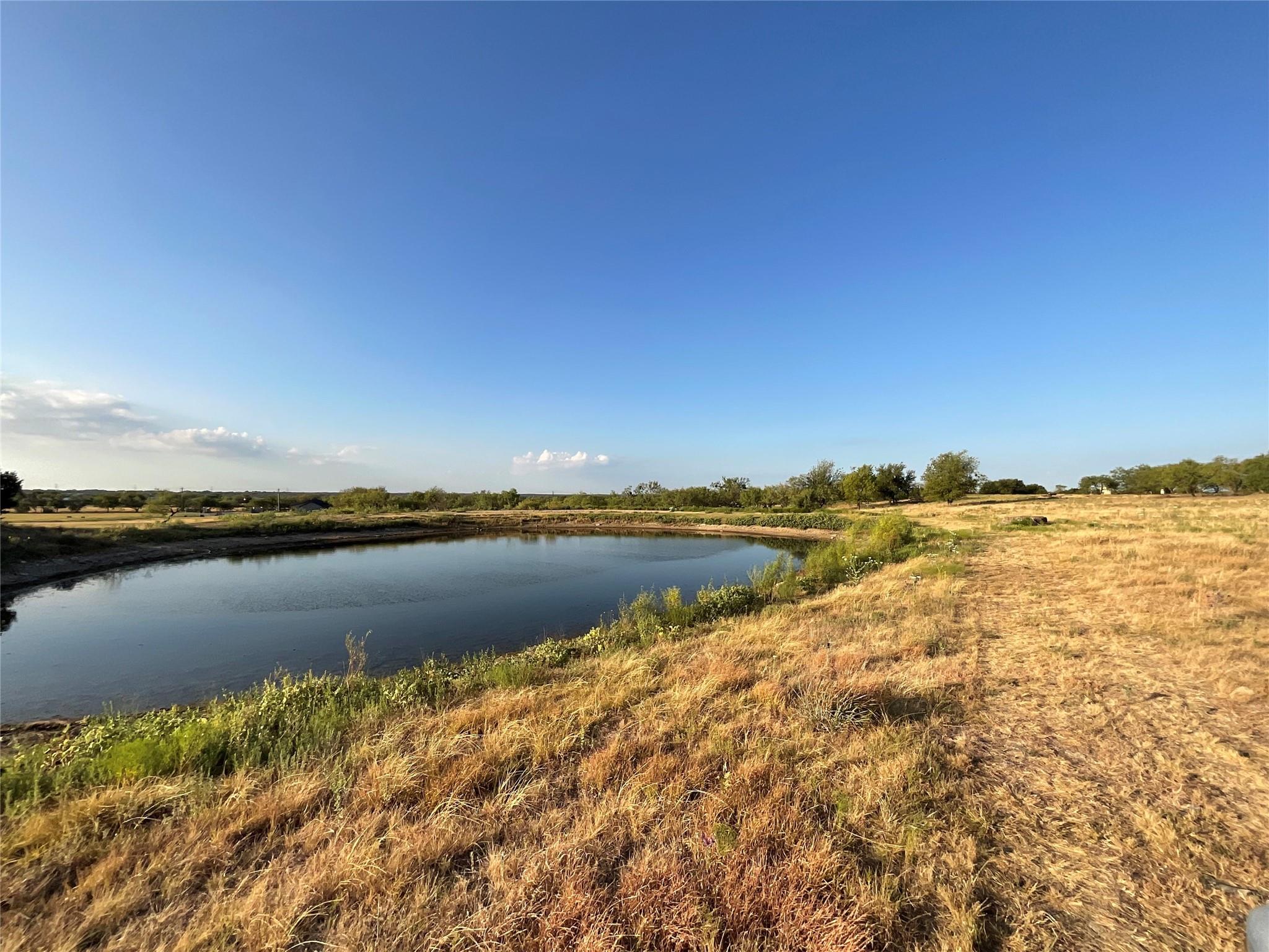 main property photo 11