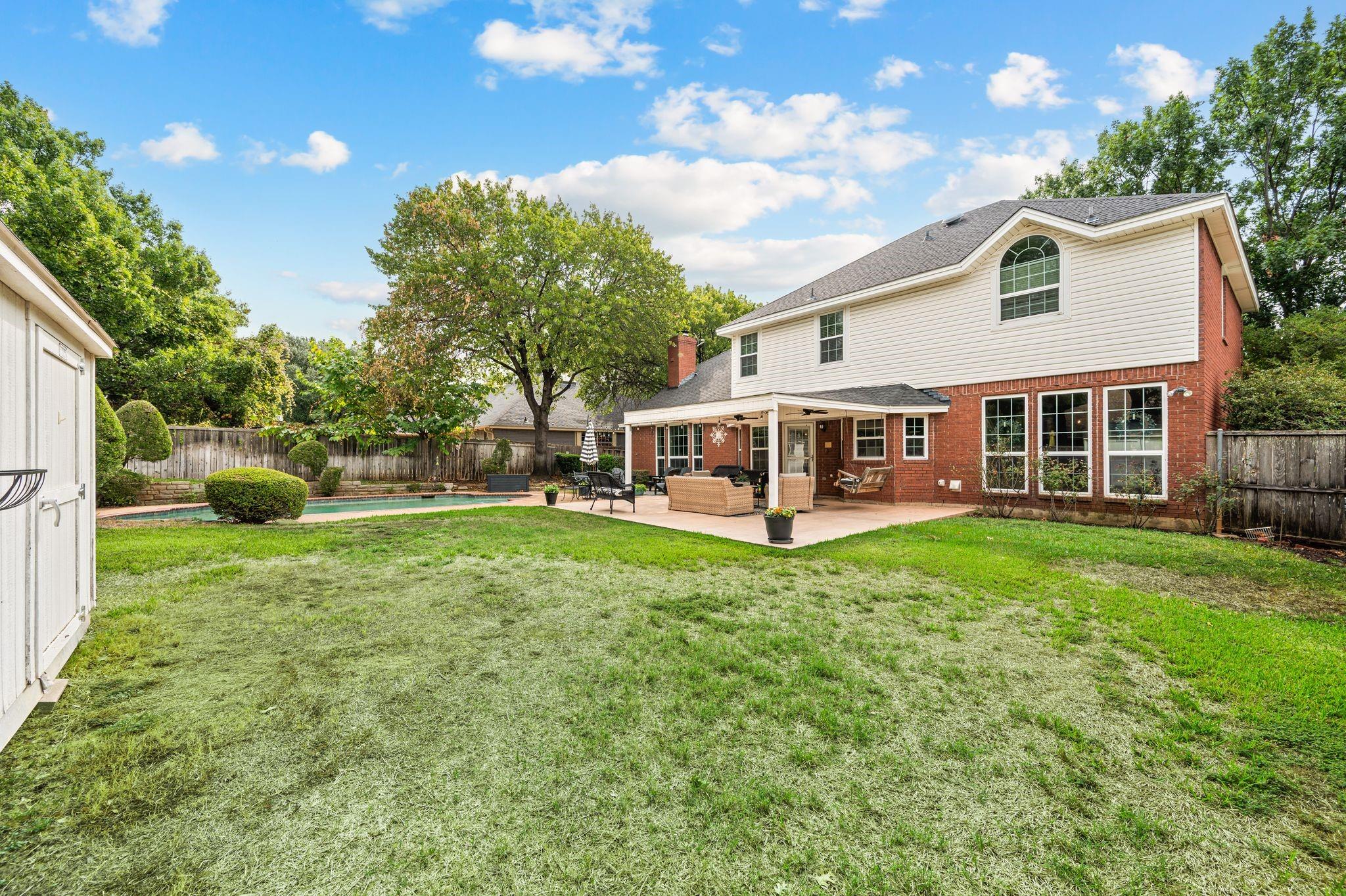 main property photo 33