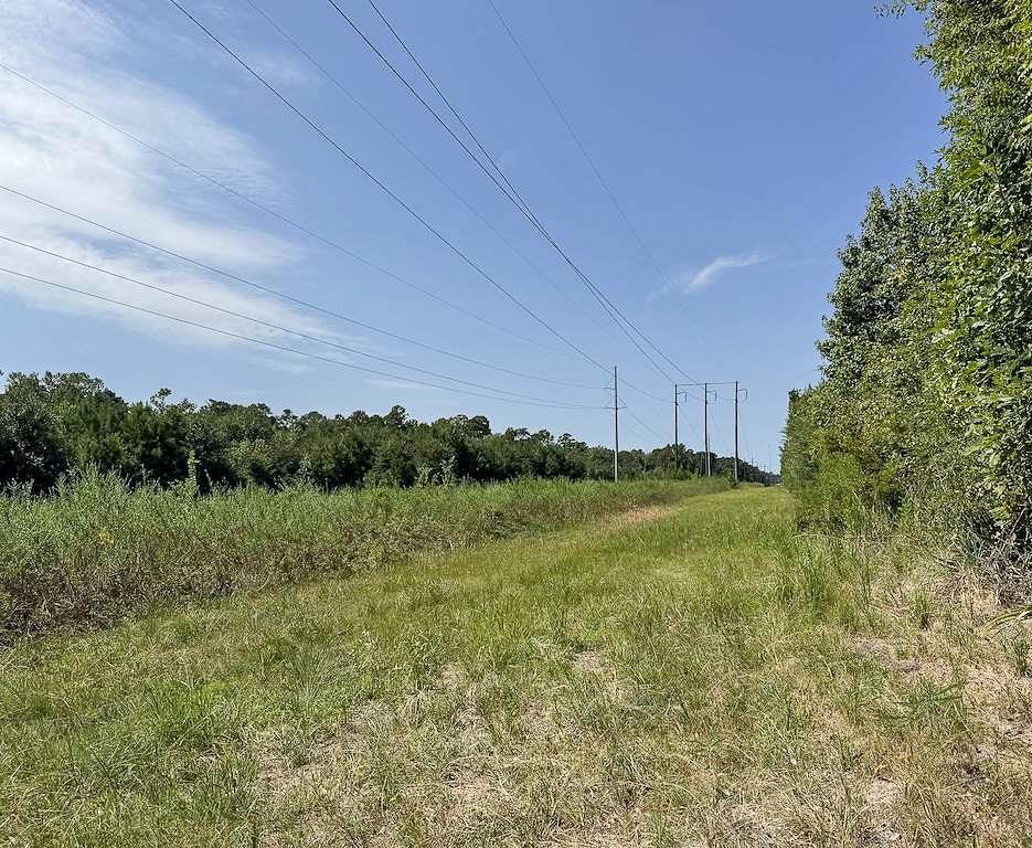 main property photo 25