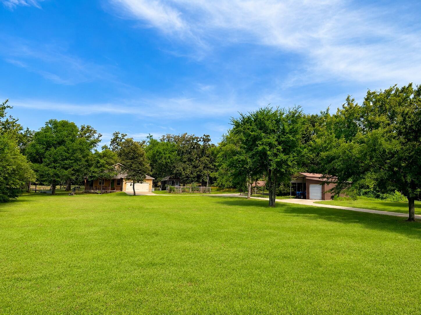 main property photo 39