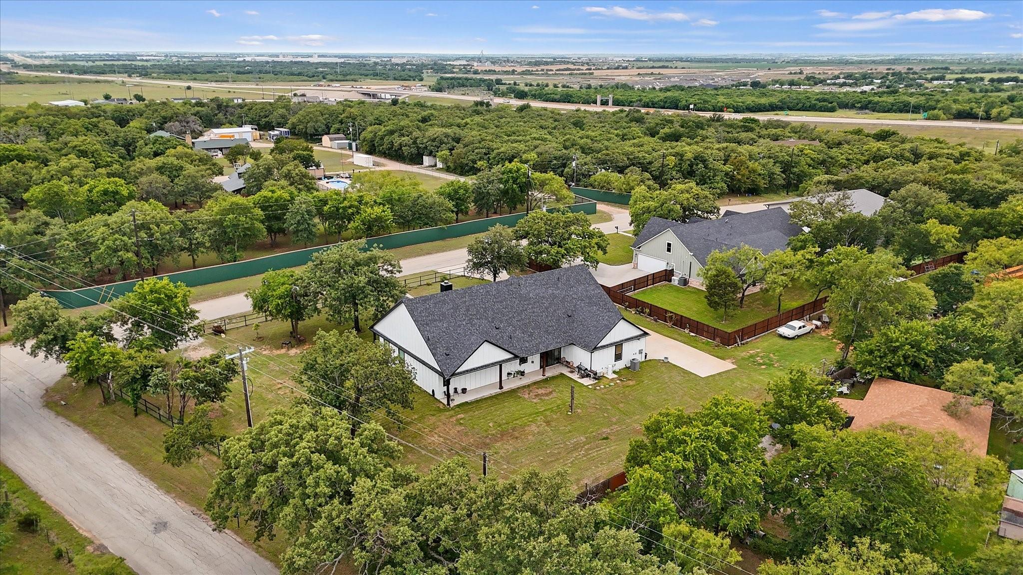 main property photo 35