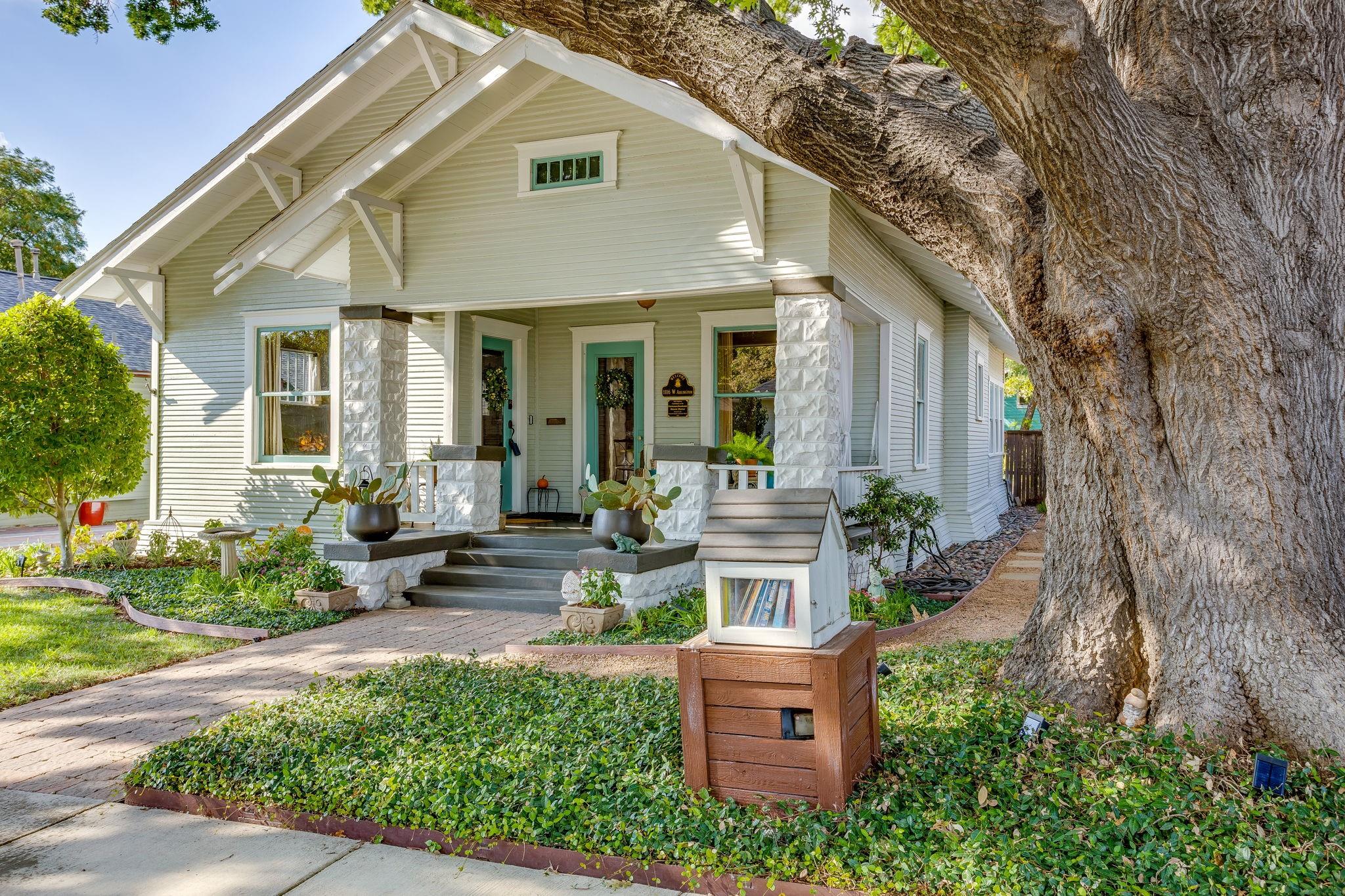 main property photo 3