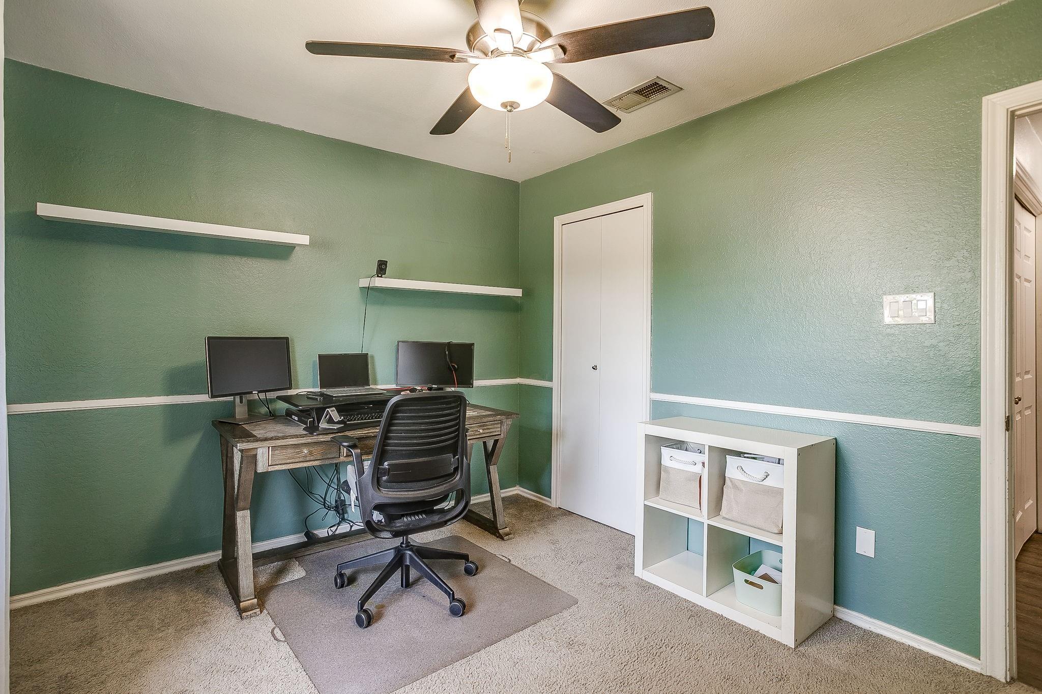 main property photo 31