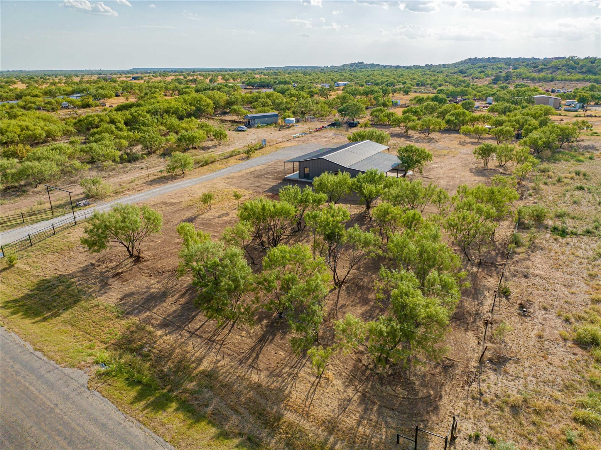 main property photo 36