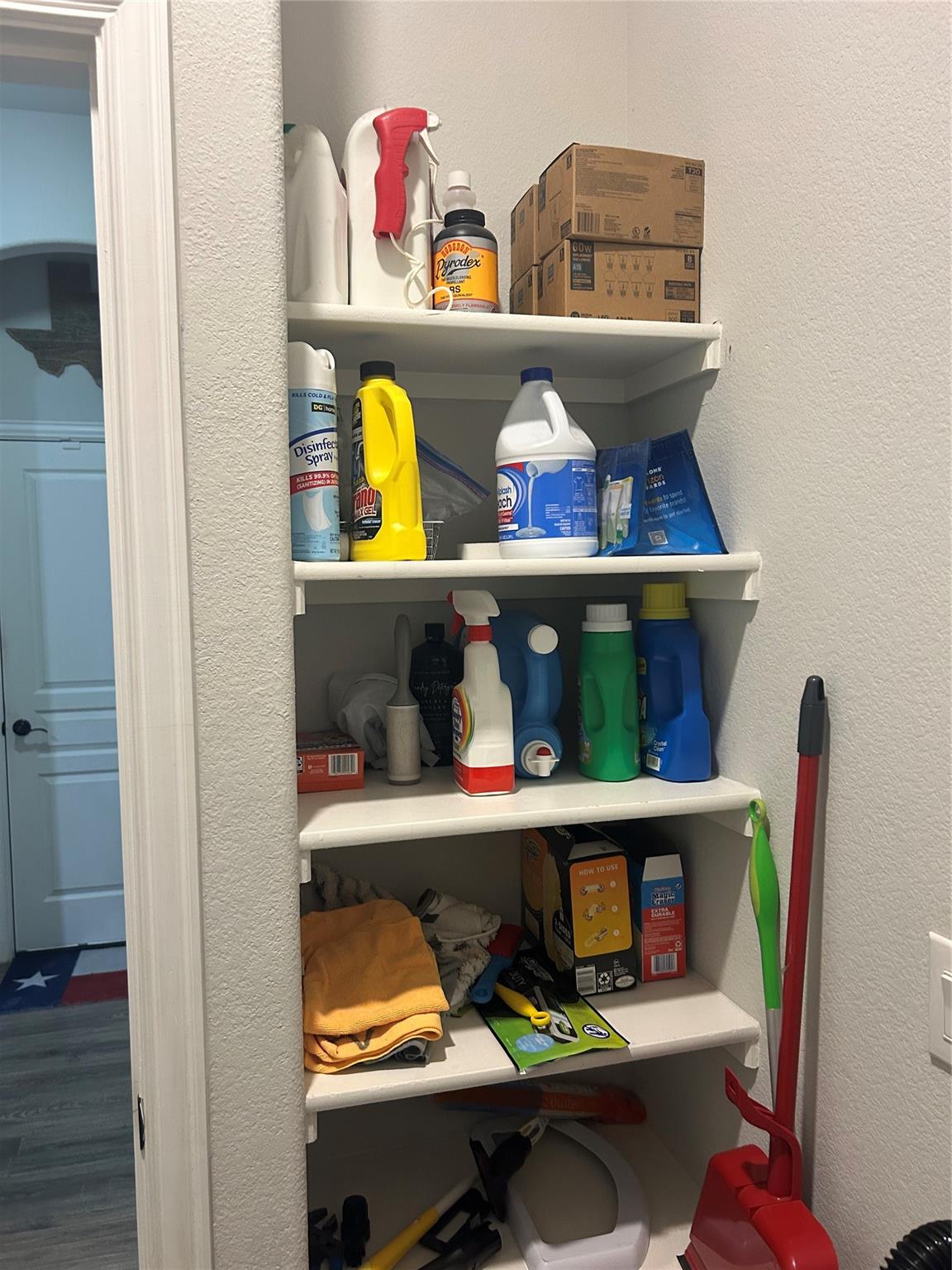 main property photo 11