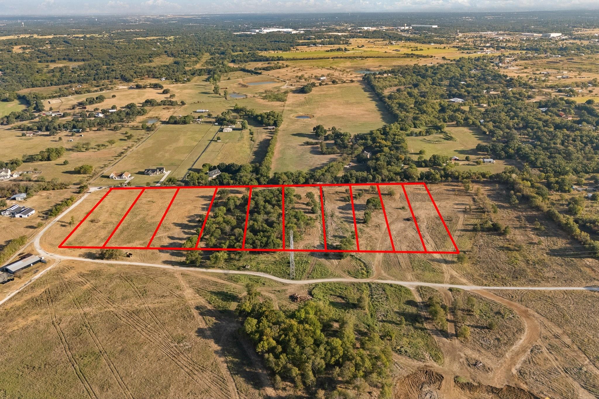 main property photo 13