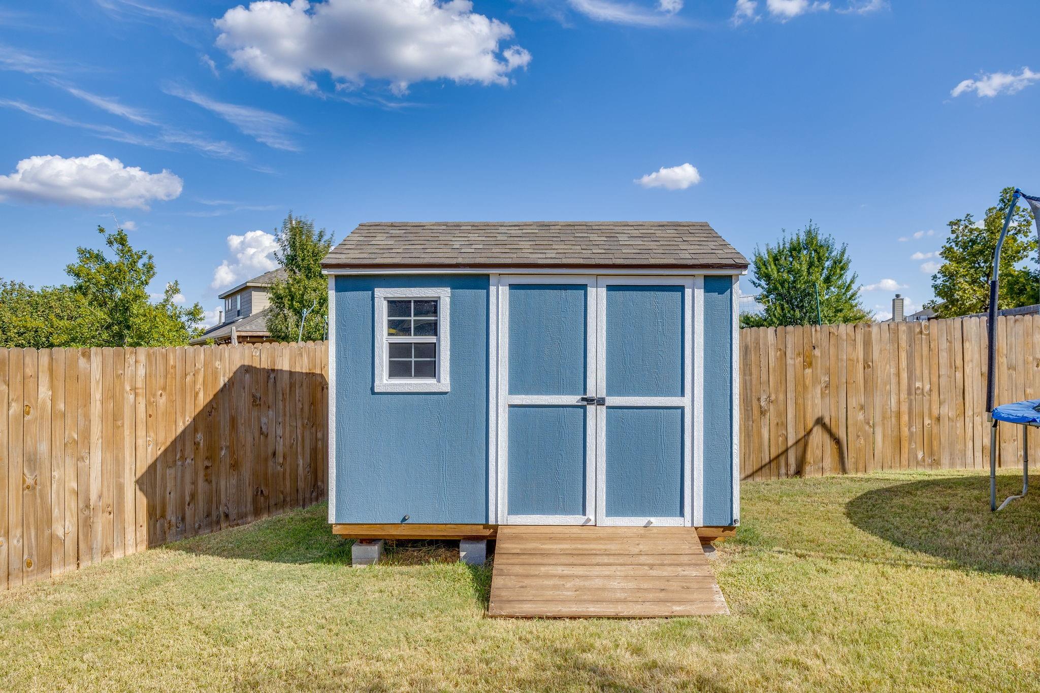 main property photo 38