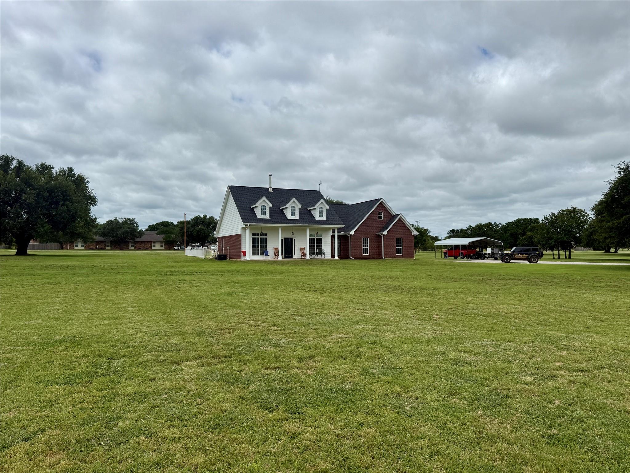 main property photo 22