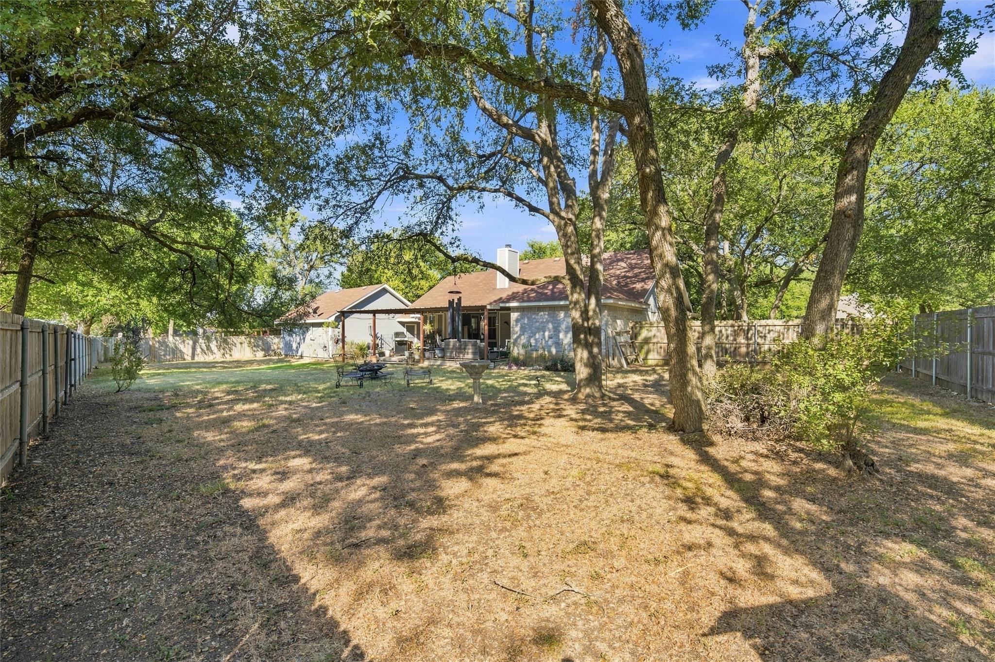 main property photo 25