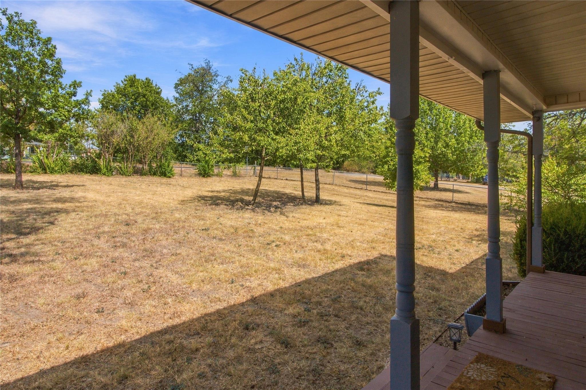 main property photo 15