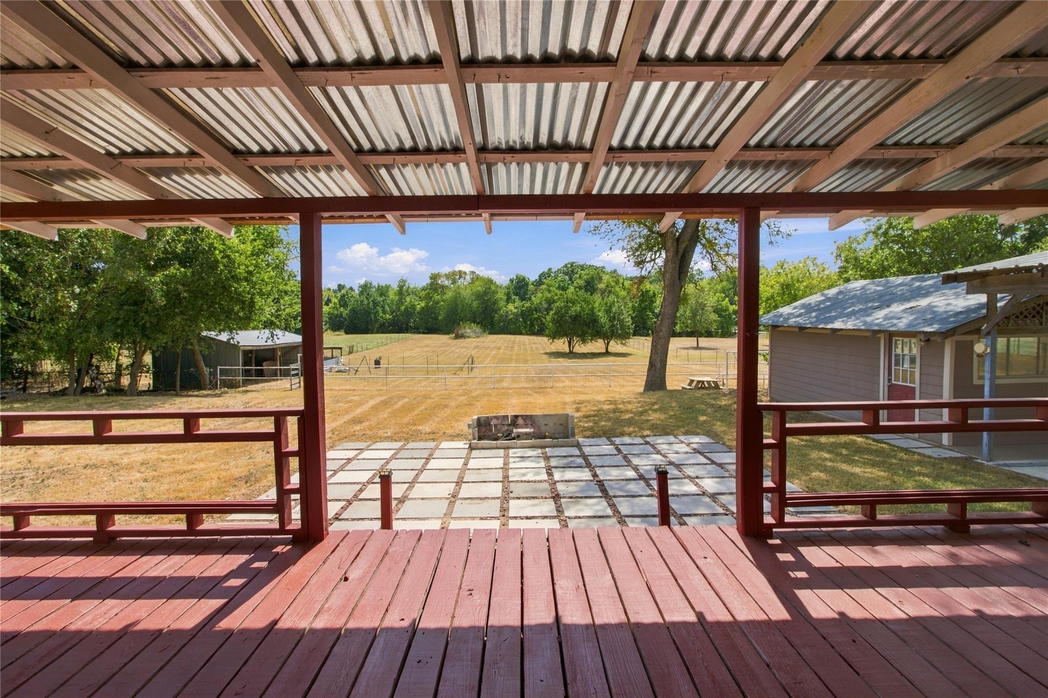 main property photo 27