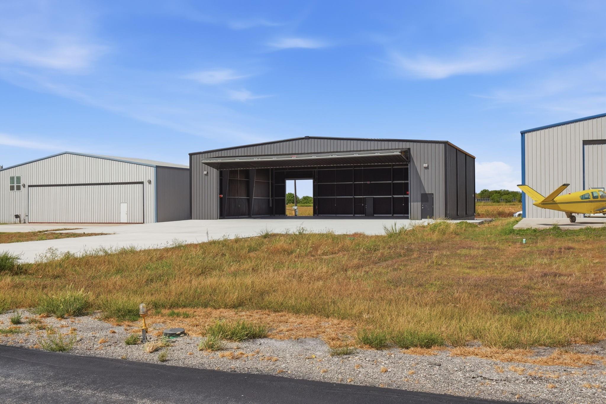 main property photo 20