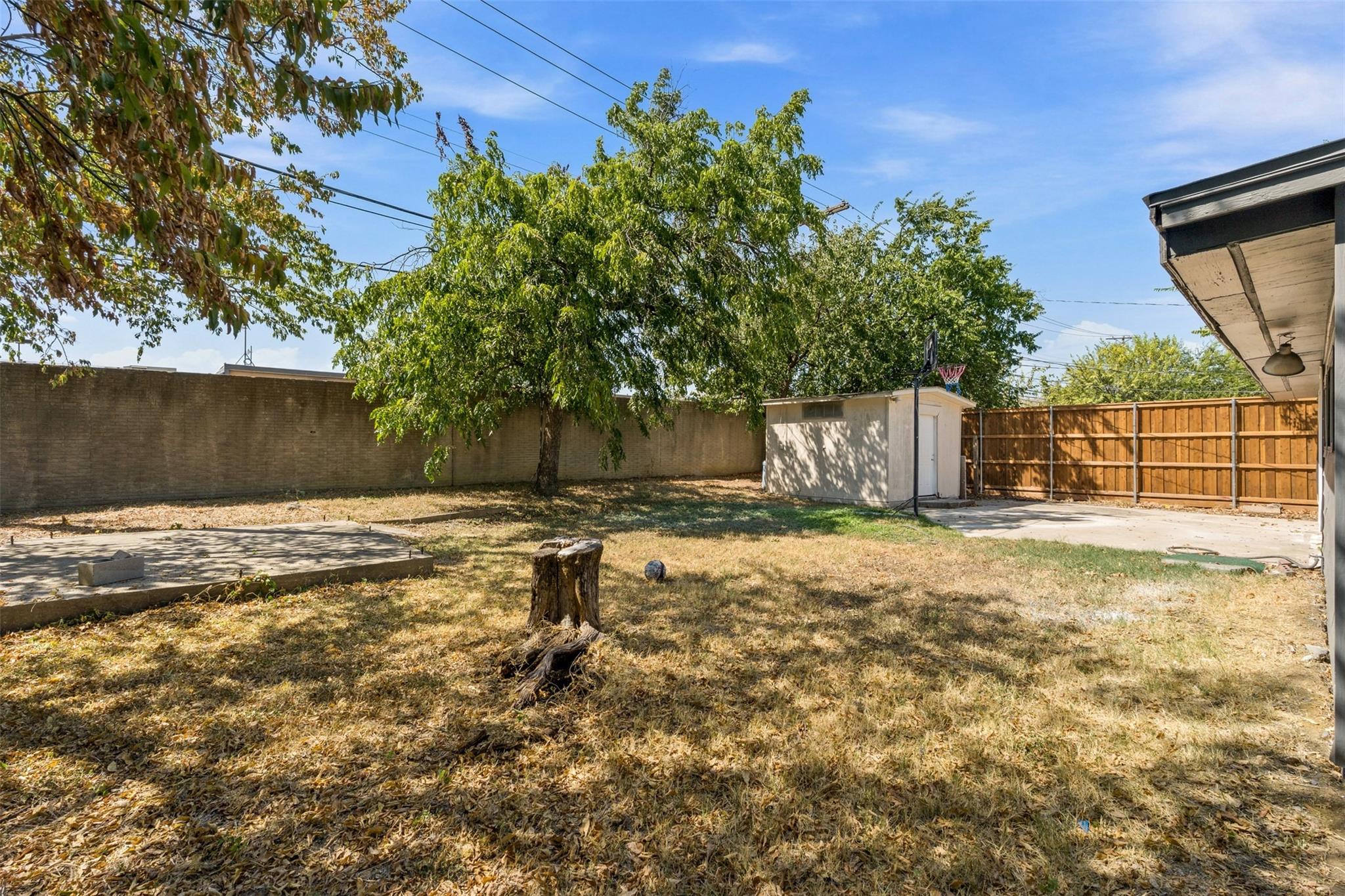 main property photo 39