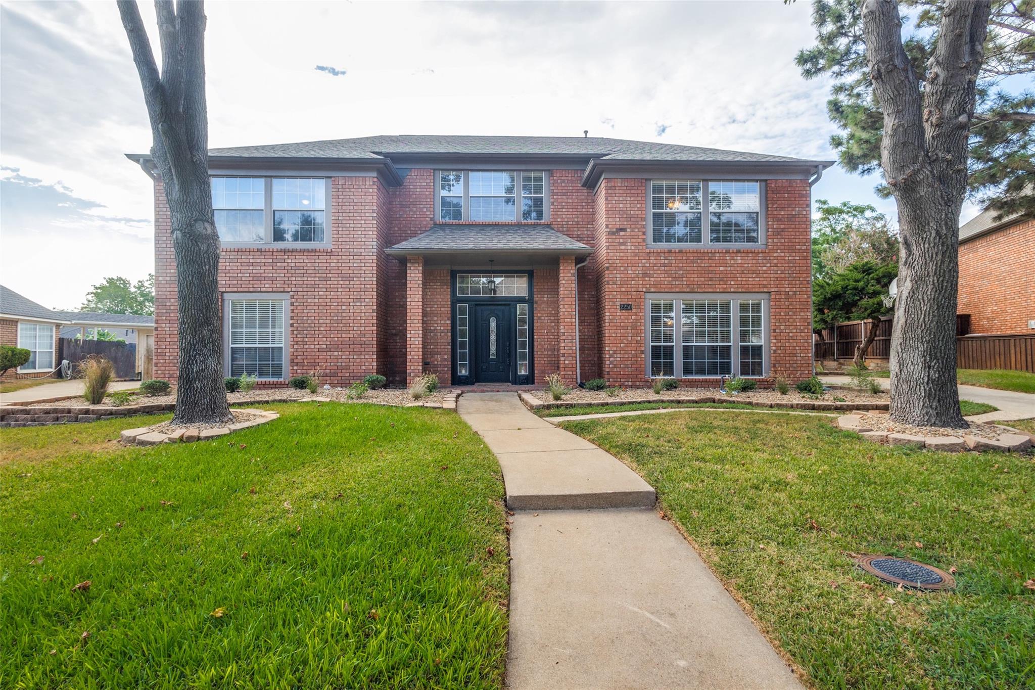 main property photo 11