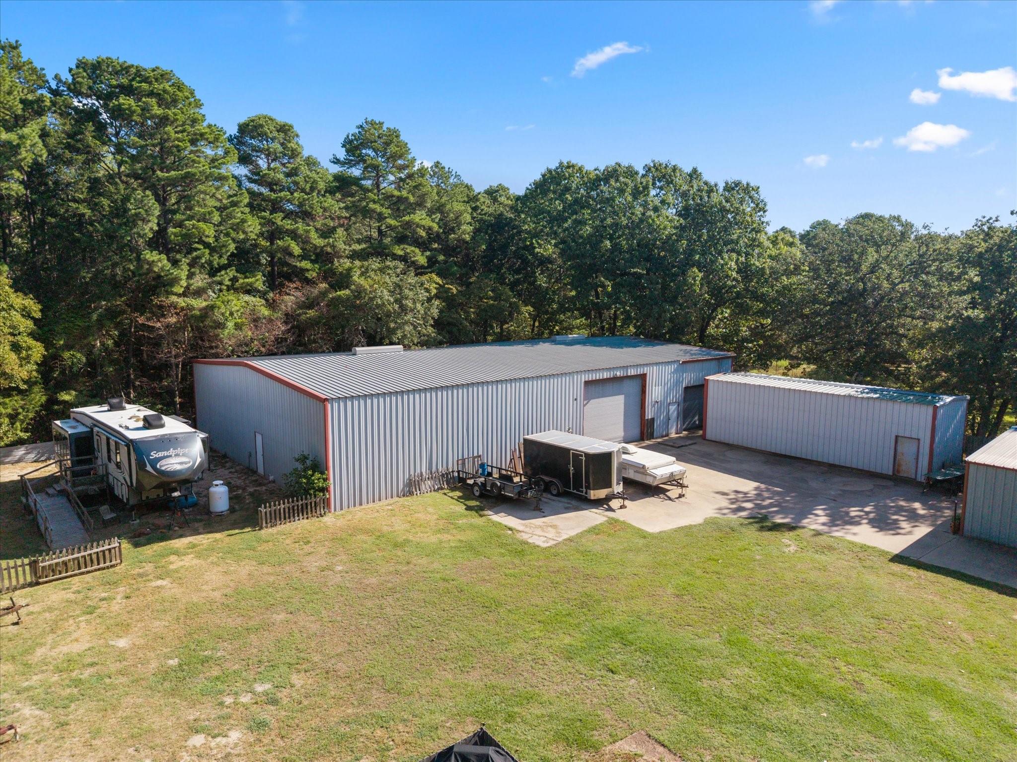 main property photo 35