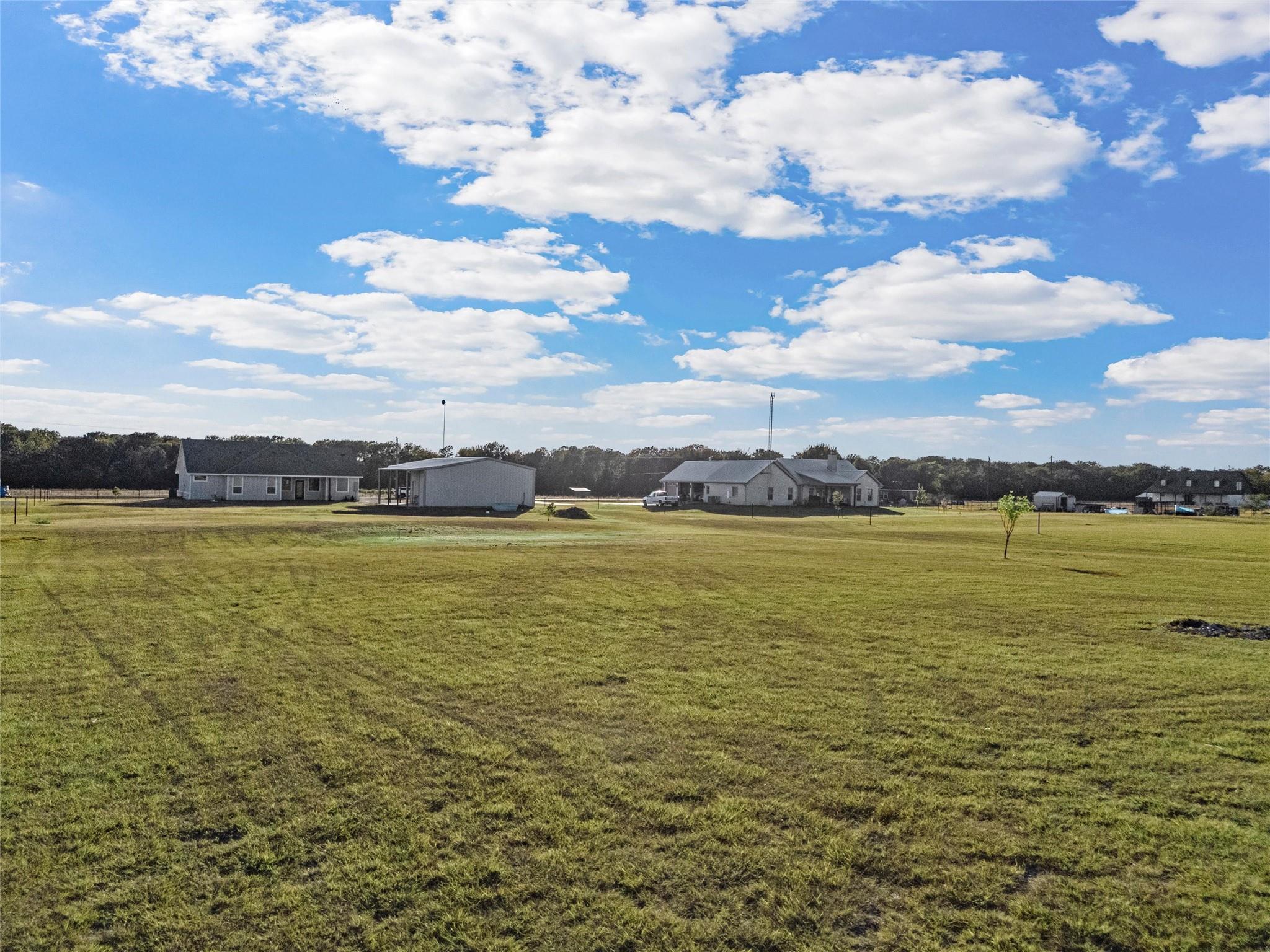 main property photo 29