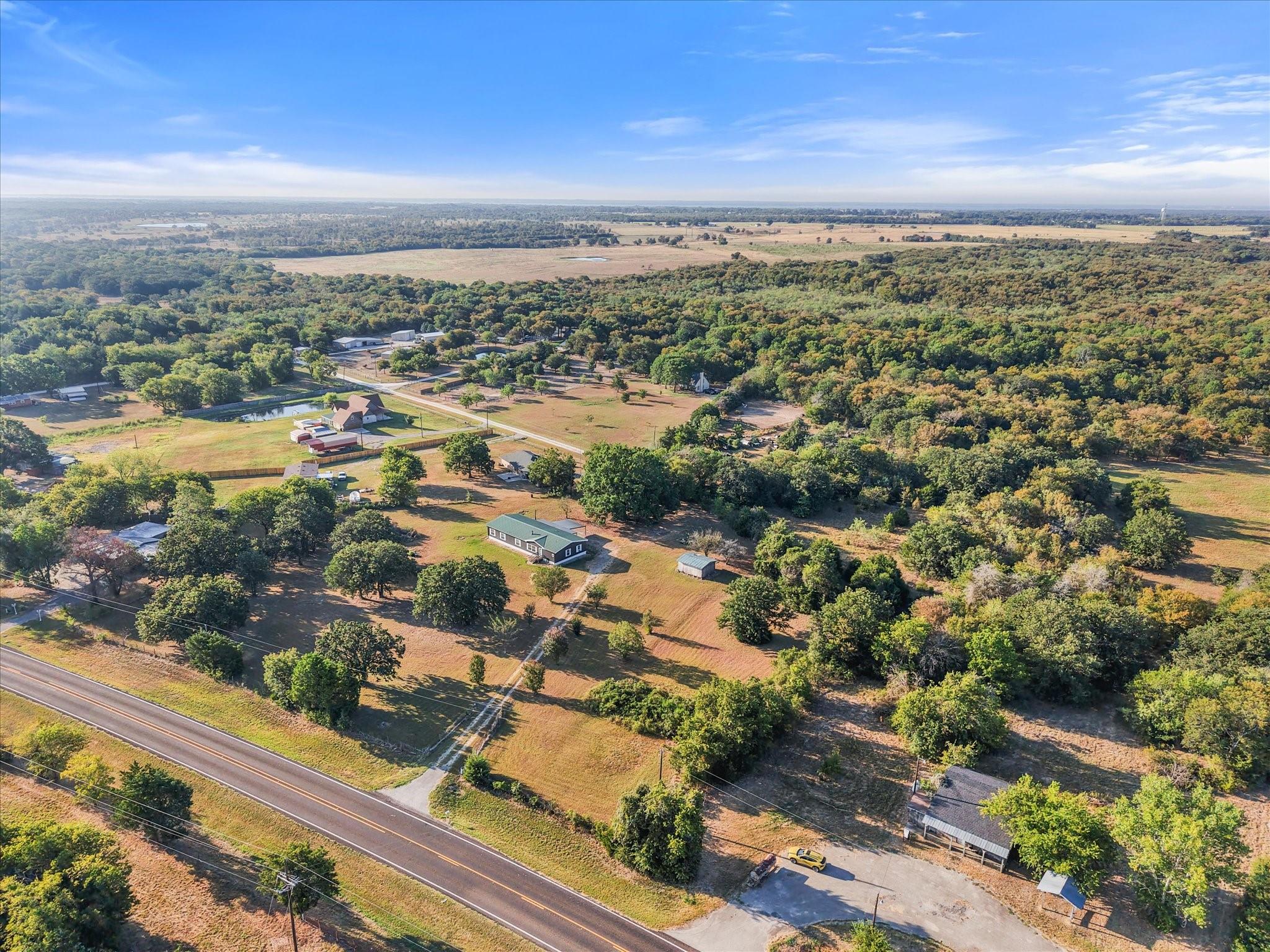 main property photo 32
