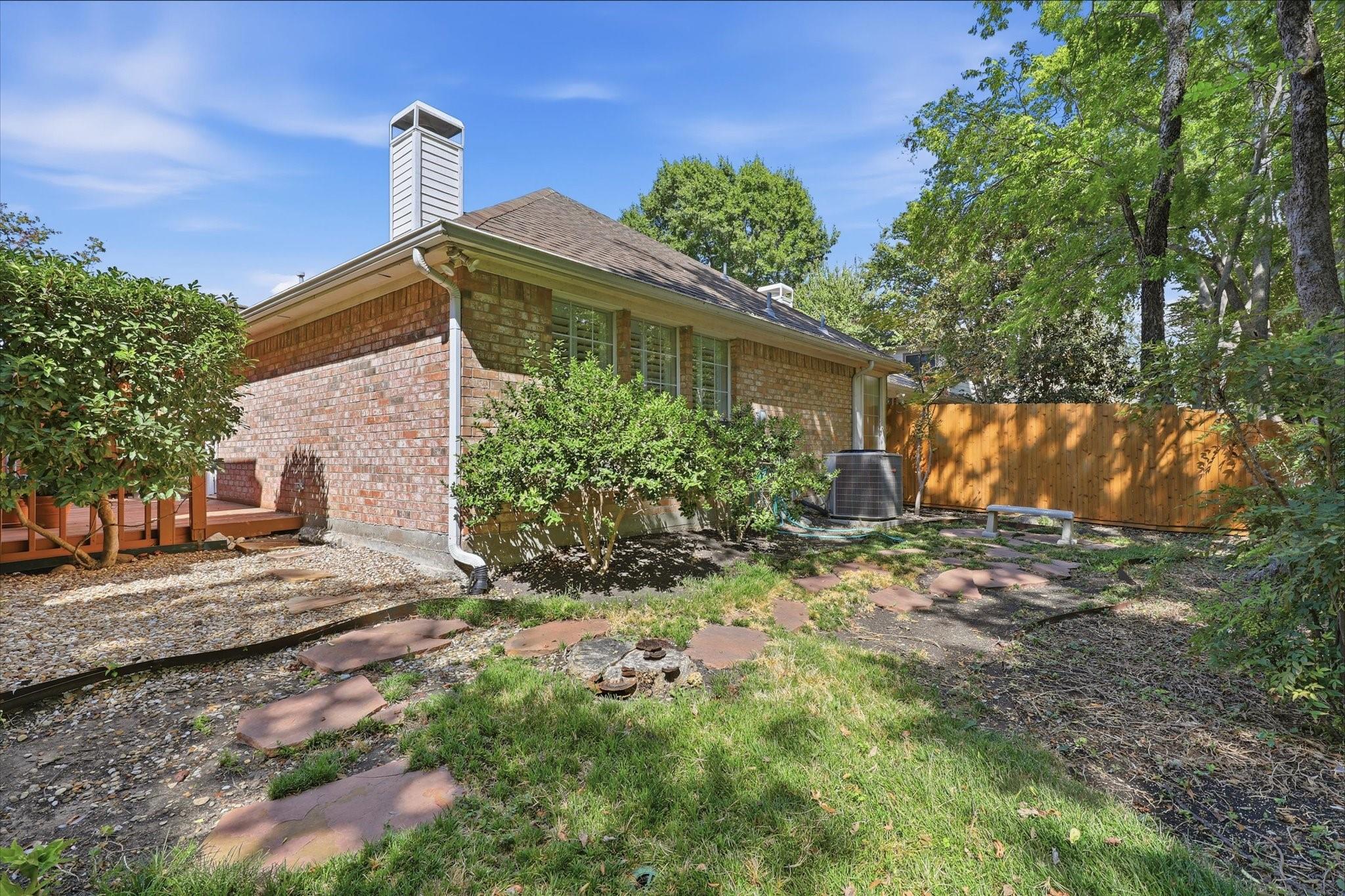 main property photo 31