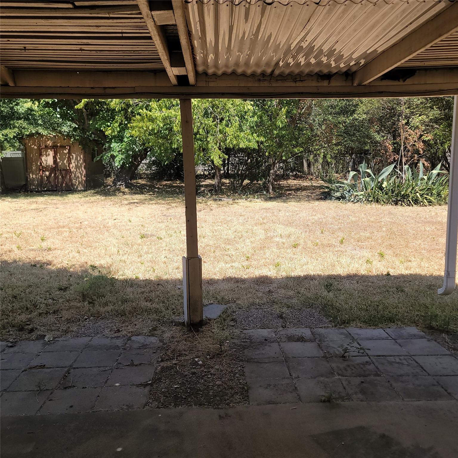 main property photo 15