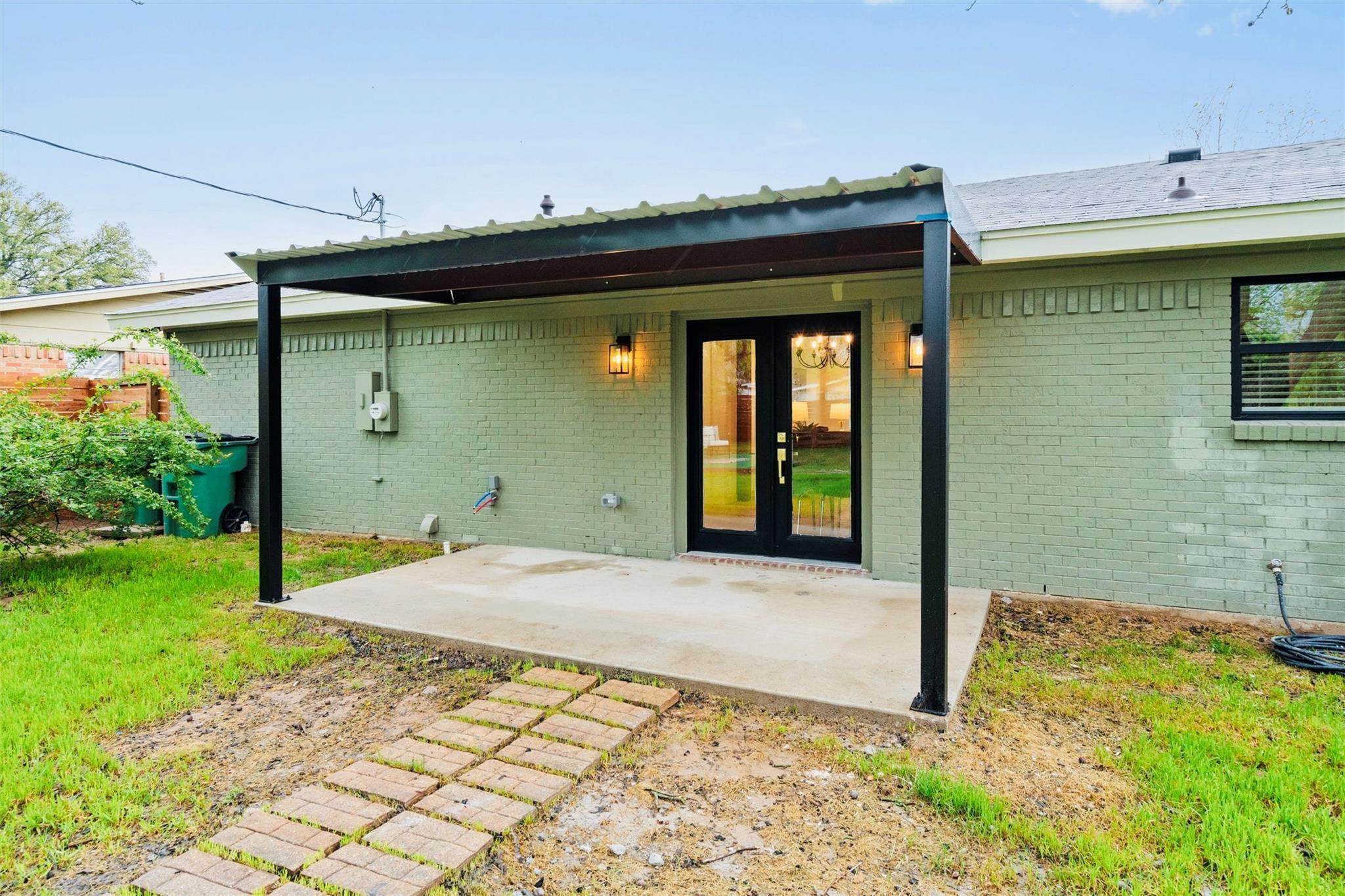 main property photo 35