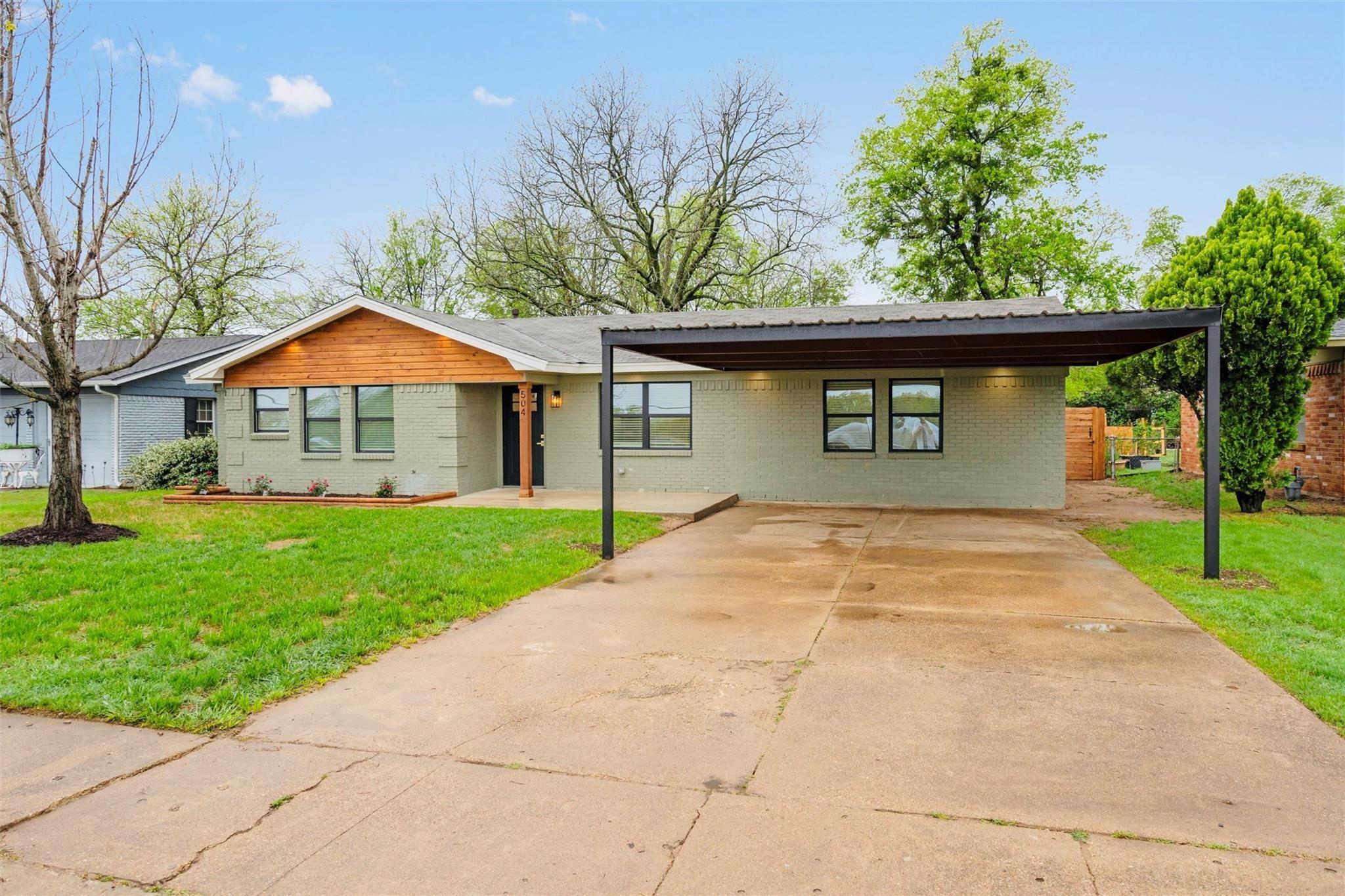 main property photo 4