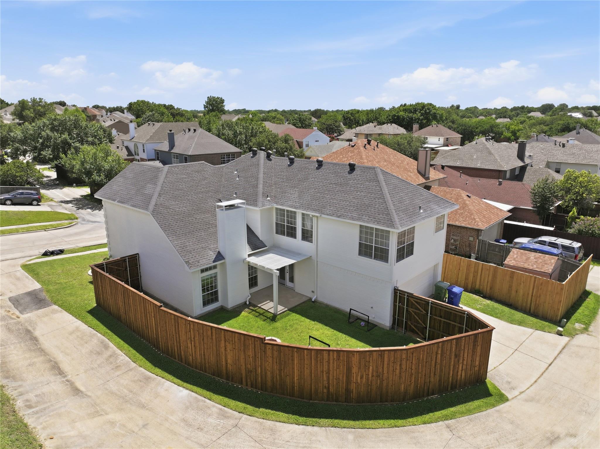 main property photo 27
