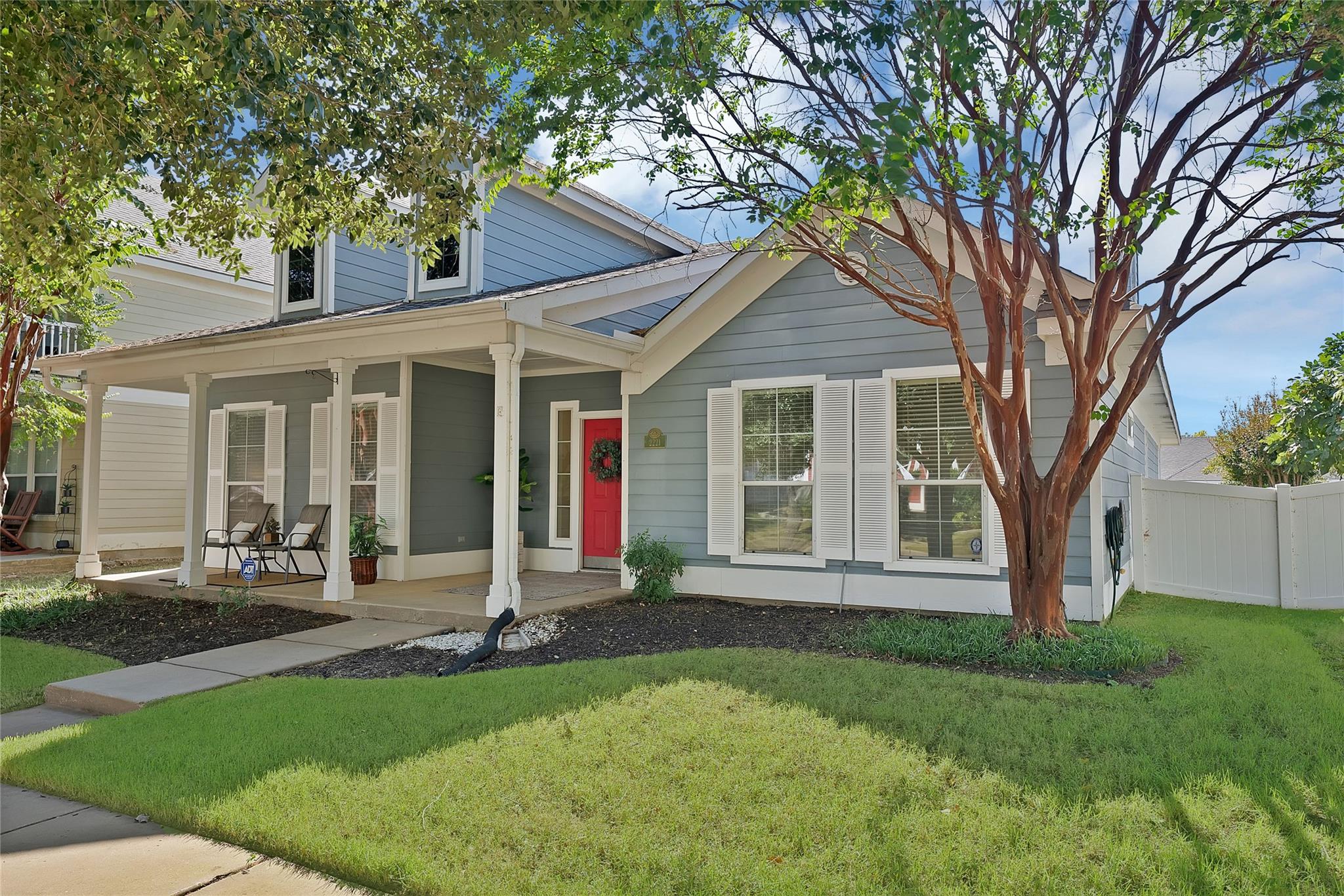 main property photo 12